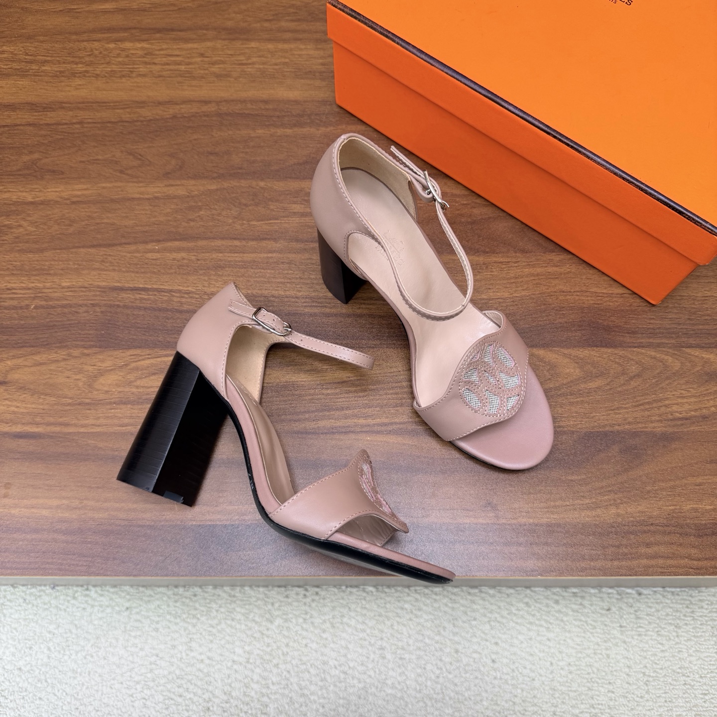 Hermes Sandals