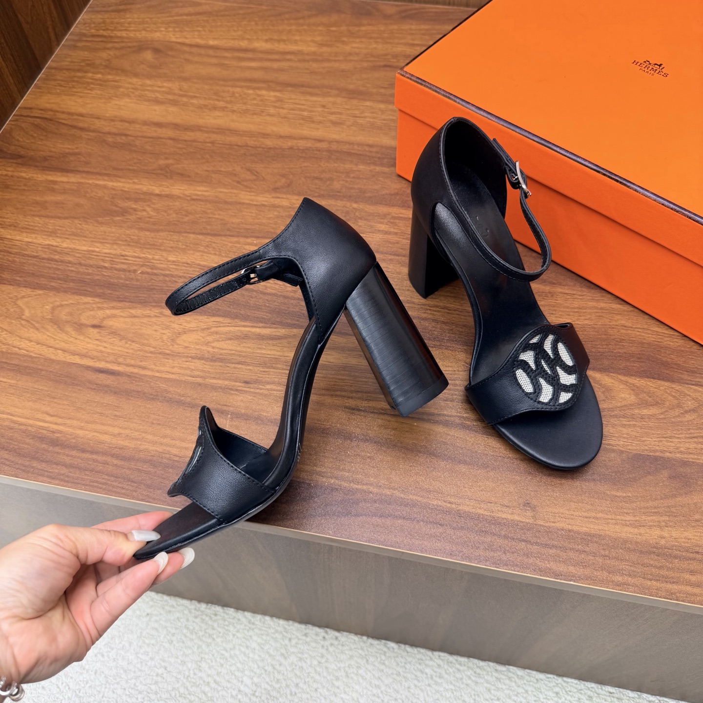 Hermes Sandals