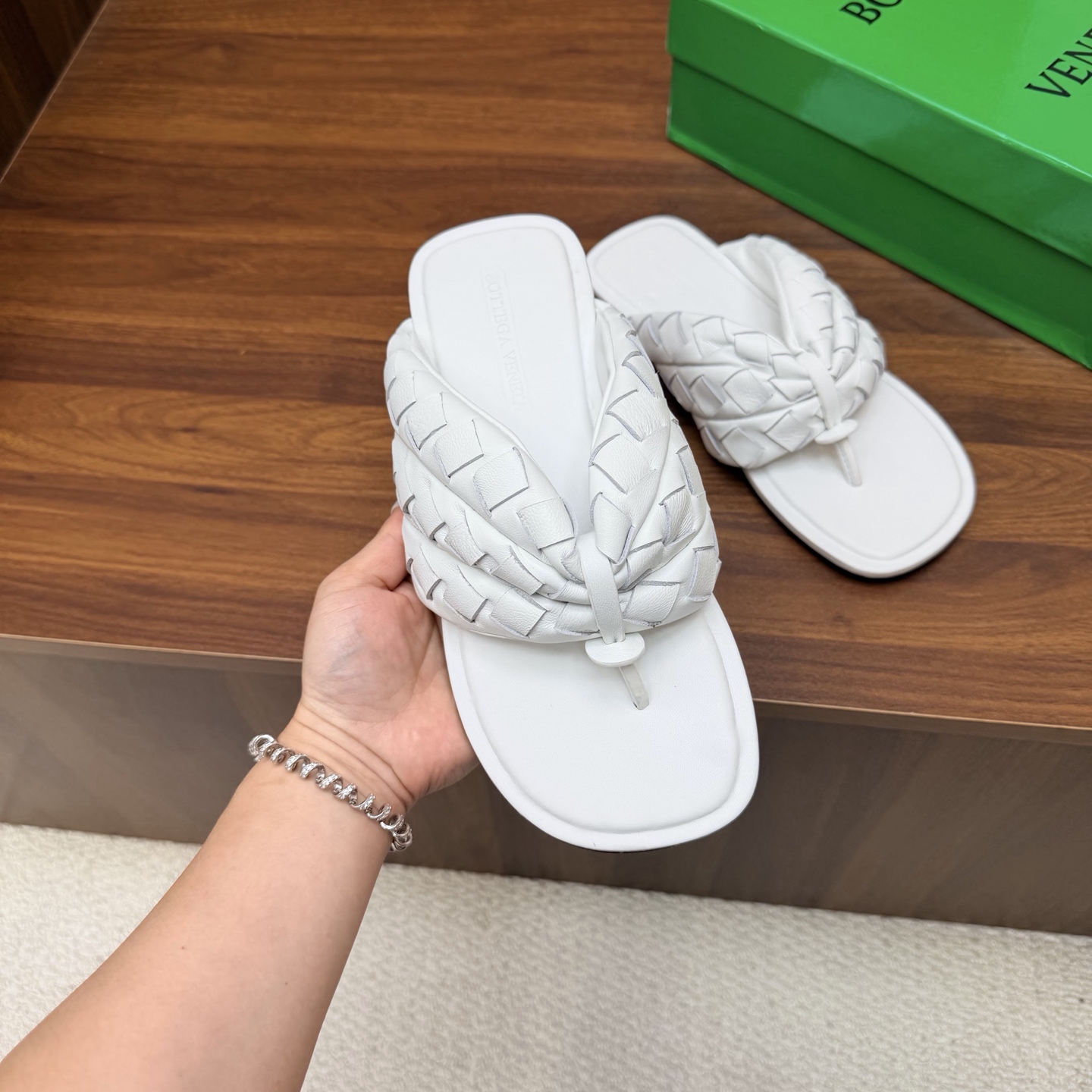 Bottega Veneta Slides