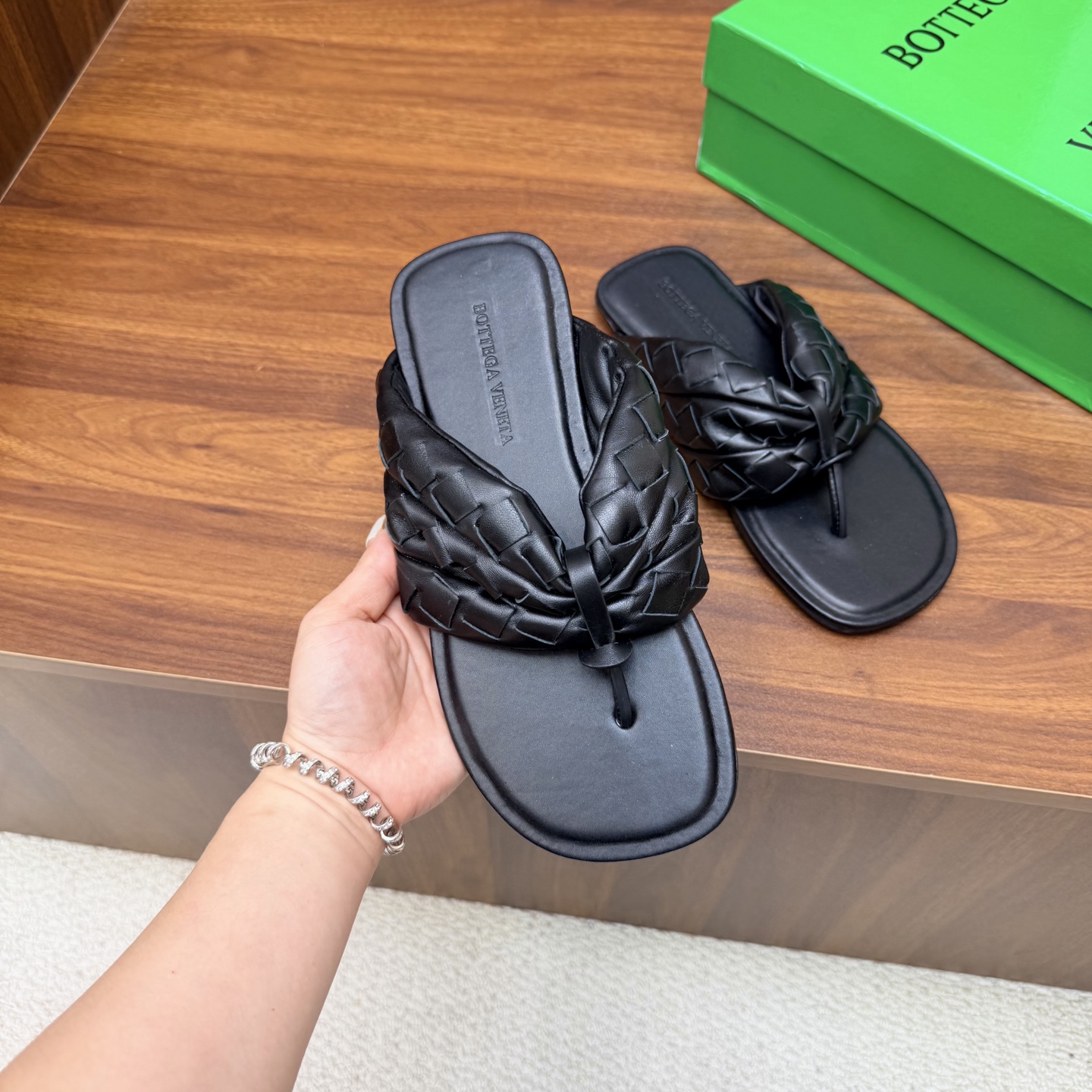 Bottega Veneta Slides