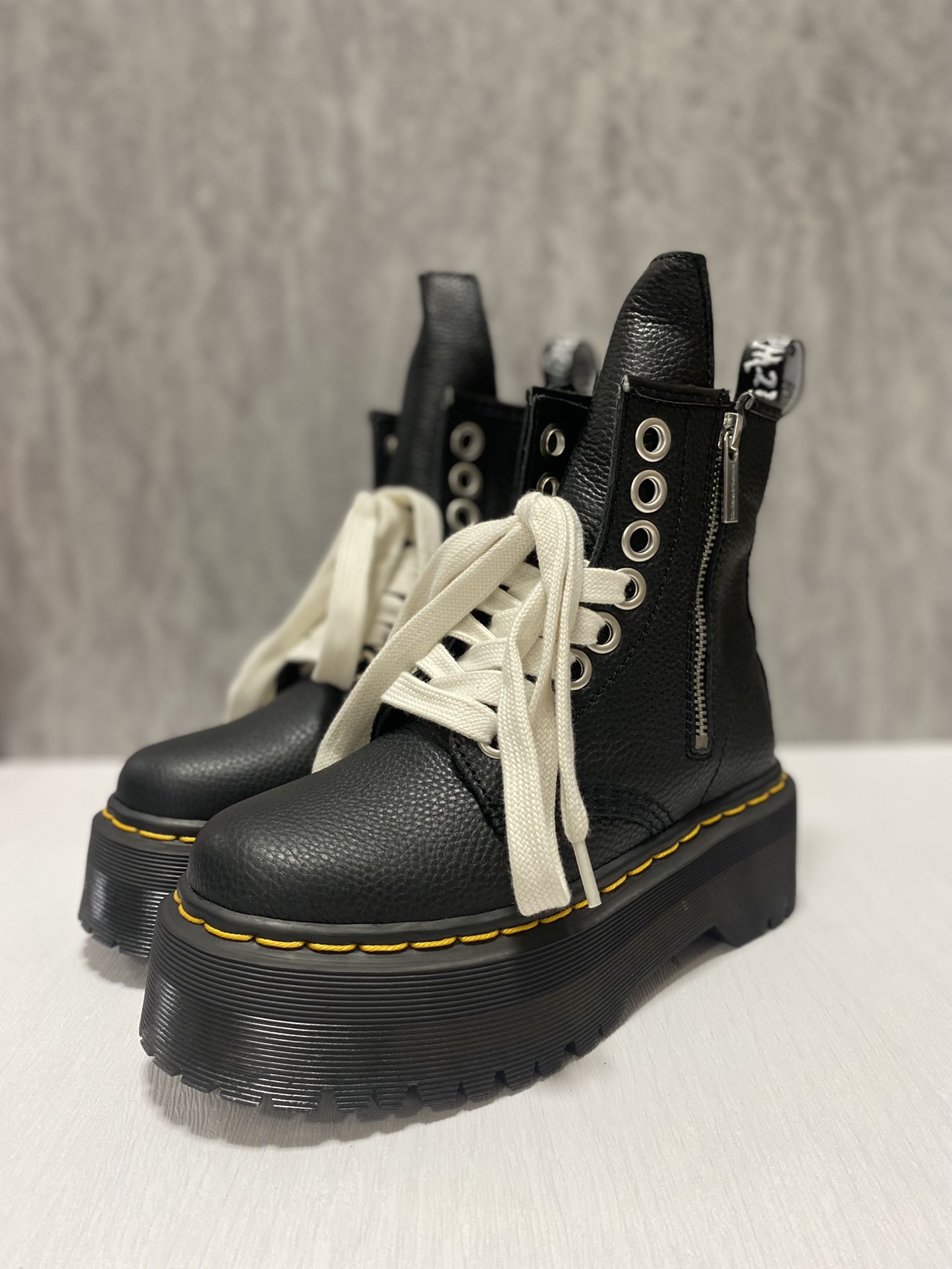 240 Rick Owens x Dr. Martens 1460 Bex Hiking Boots 松高厚底高帮英伦骑士朋克复古机车风粗跟马丁靴
