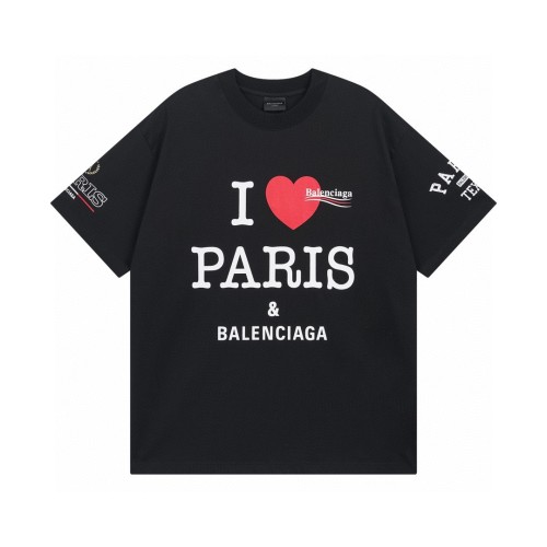 Balenciaga Women's Black 'I Love Paris' Graphic Print Short Sleeve T-Shirt 1 Balenciaga Women's Black 'I Love Paris' Graphic Print Short Sleeve T-Shirt