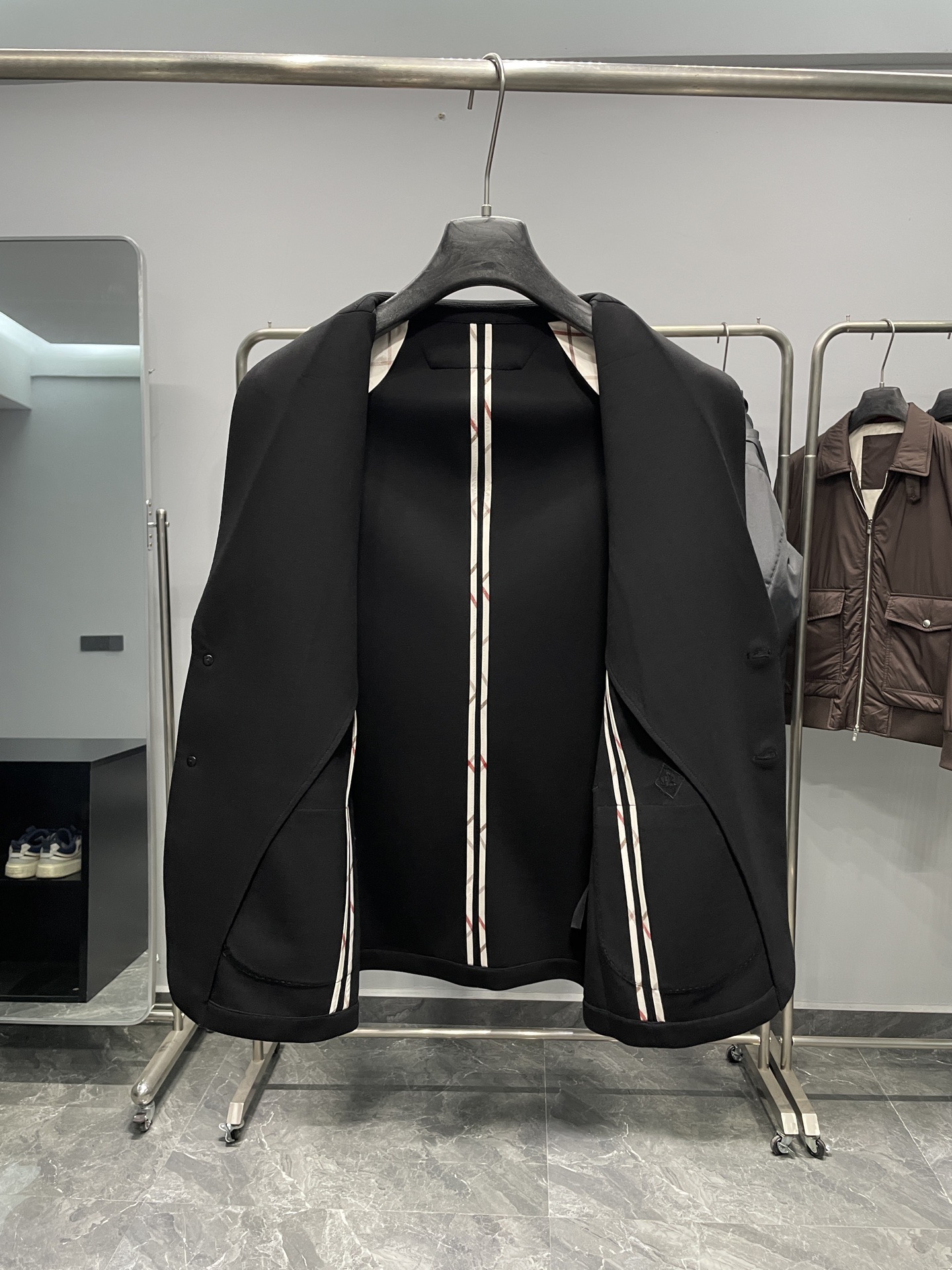 ～lP🆕75FW秋冬新款进口羊毛混纺翻领西服，男士经典两粒扣西装夹克外套！贸易公司渠道稀出，领先官网发售