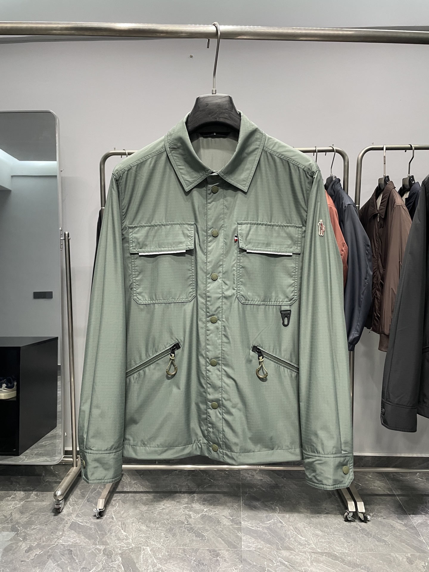 MOC25FW秋冬新款高密度尼龙防水衬衫式薄棉夹克，男士户外功能性登山系列夹克外套！贸易公司渠道稀出，同