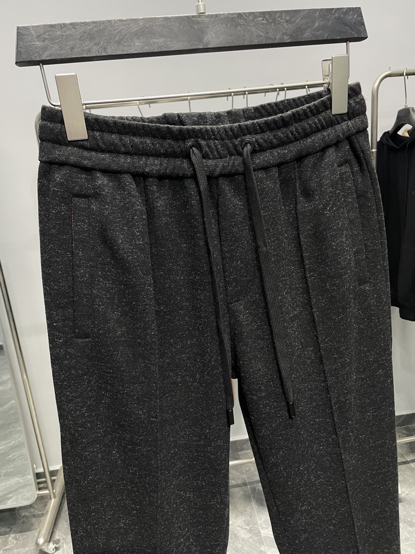 。黑色细节图～