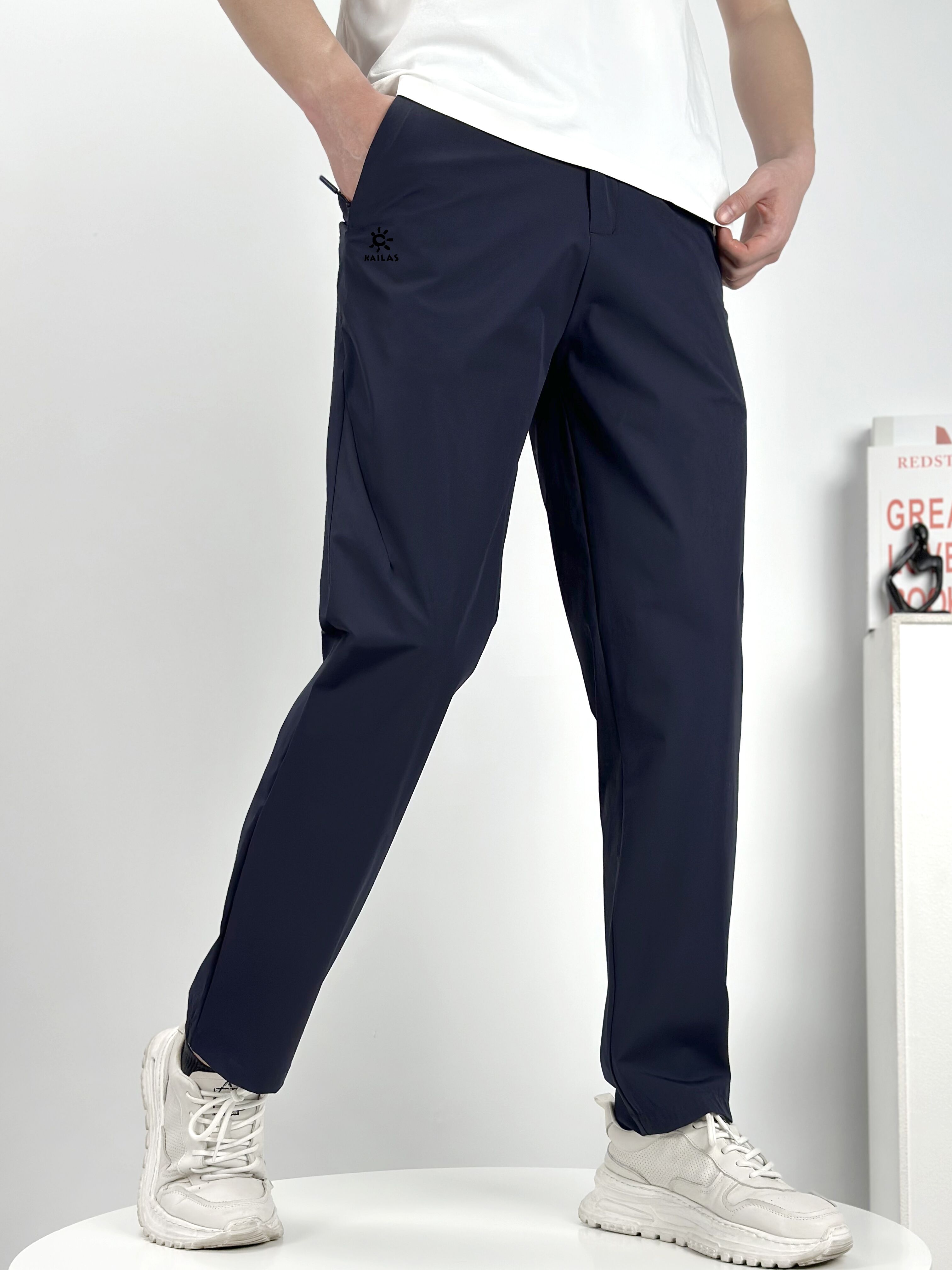 Alternative view of Pants 08457