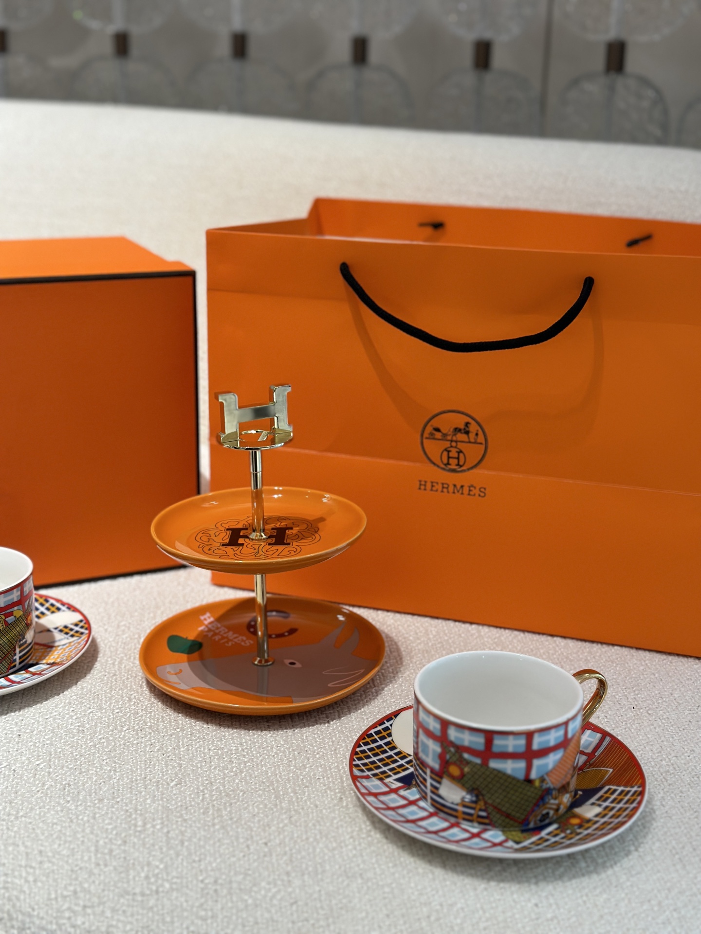 爱马仕 Hermès 高定典藏名品高定成衣时装外套连衣裙衬衫T恤 #5EE9E218 3
