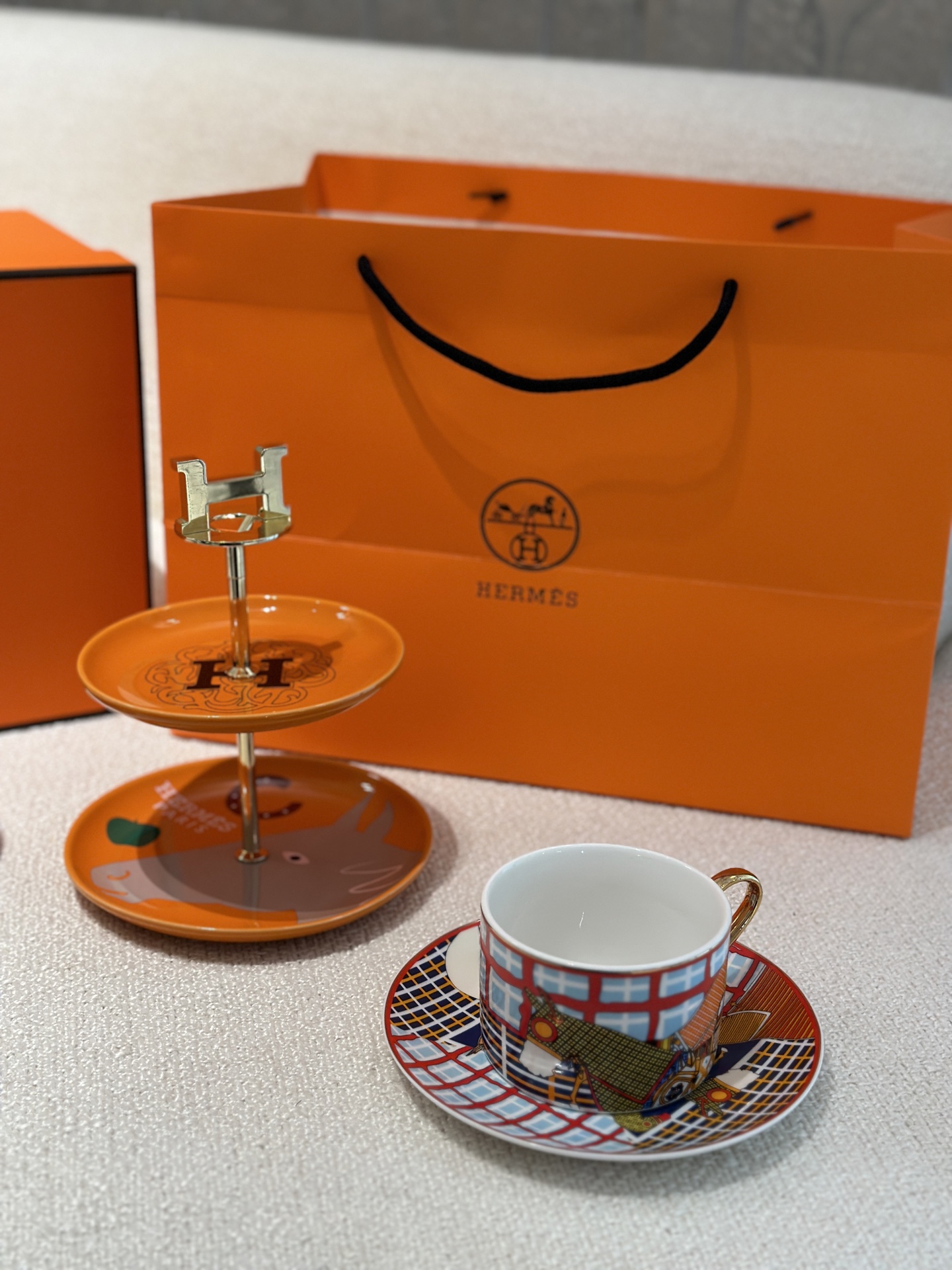 爱马仕 Hermès 高定典藏名品高定成衣时装外套连衣裙衬衫T恤 #5EE9E218 5
