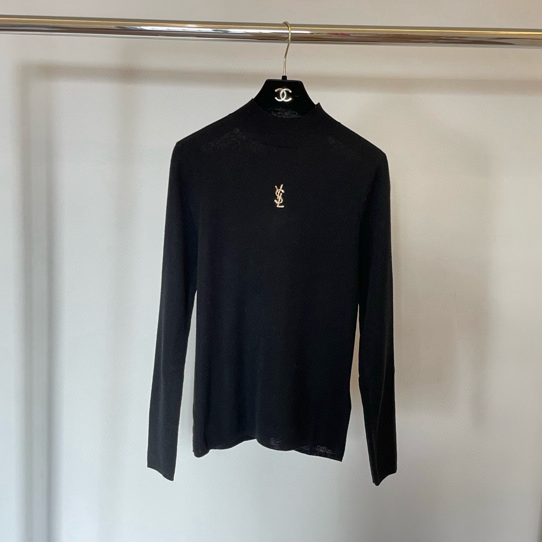 圣罗兰羊毛加真丝金属字母半高领内搭 修身套头长袖针织打底衫女秋 1、中间订，颜色：黑色、白色、驼色、枣红