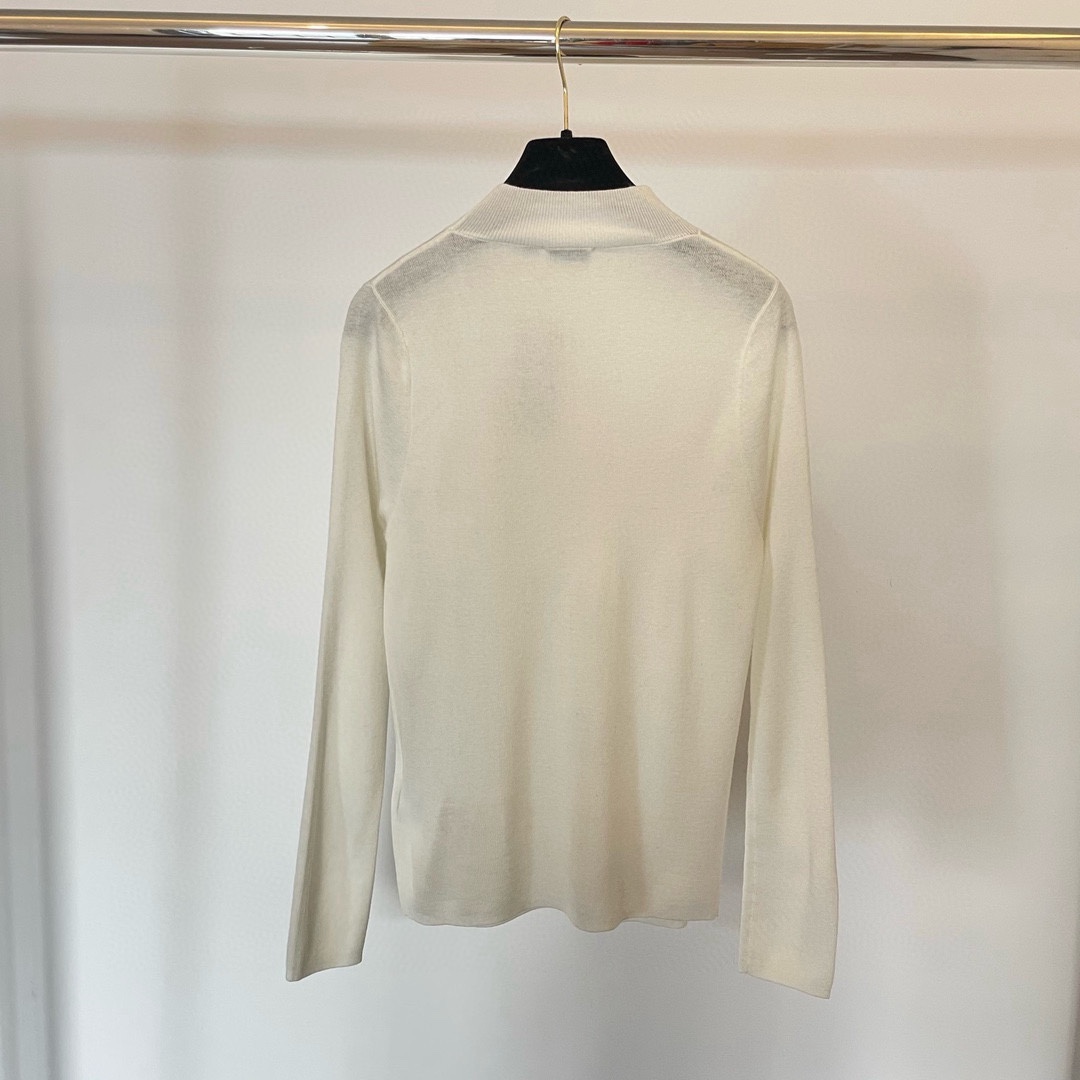 圣罗兰羊毛加真丝金属字母半高领内搭 修身套头长袖针织打底衫女秋 1、中间订，颜色：黑色、白色、驼色、枣红