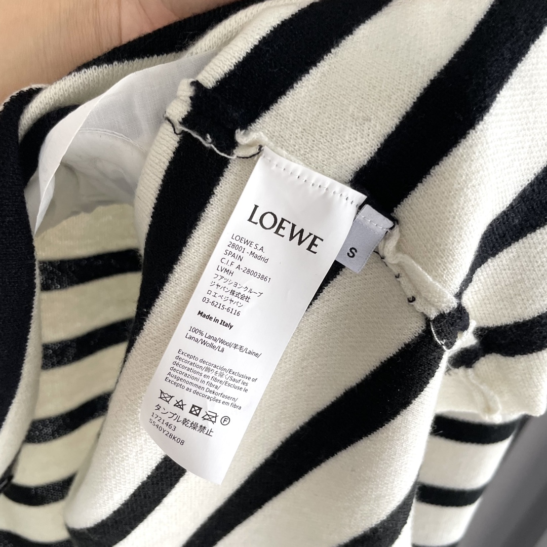 25秋冬 经典撞色条纹落肩袖针织衫颜色：图片色码数：S ～𠃊