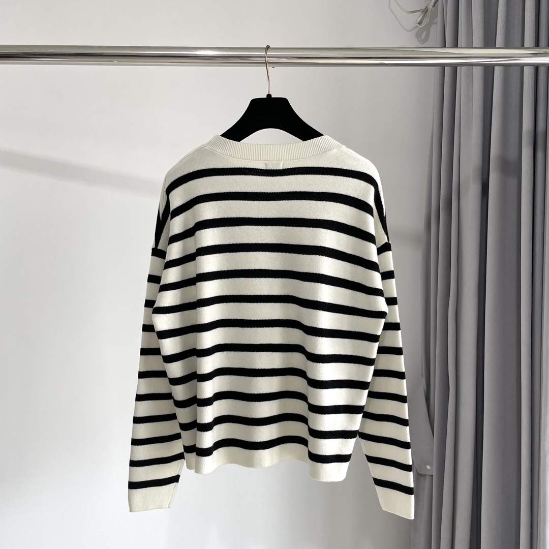 25秋冬 经典撞色条纹落肩袖针织衫颜色：图片色码数：S ～𠃊