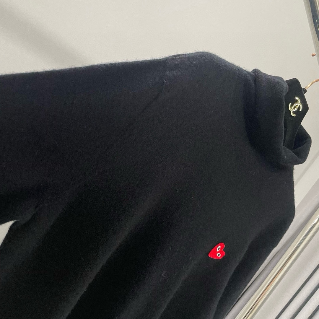 川久秋冬羊毛羊绒堆堆领针织衫打底毛衣保暖女宽松显瘦颜色：白色、灰色、红色、黑色码数：S ～𠃊