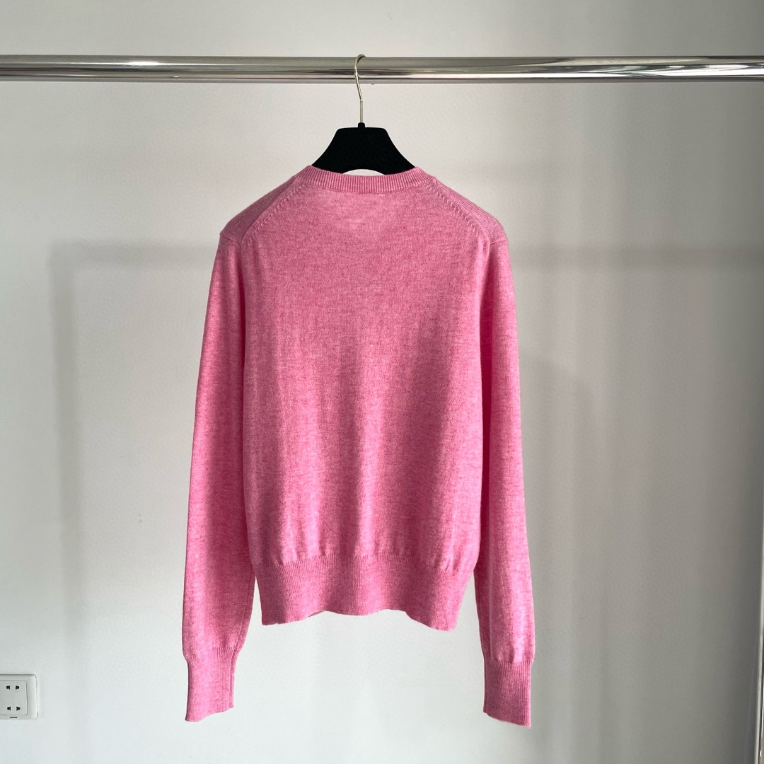 双老虎头实物图秋冬新品女士开衫双头狐狸针织衫毛衣开衫颜色：白色、天兰、绿色、玫红、灰色、驼色、黑色、粉色