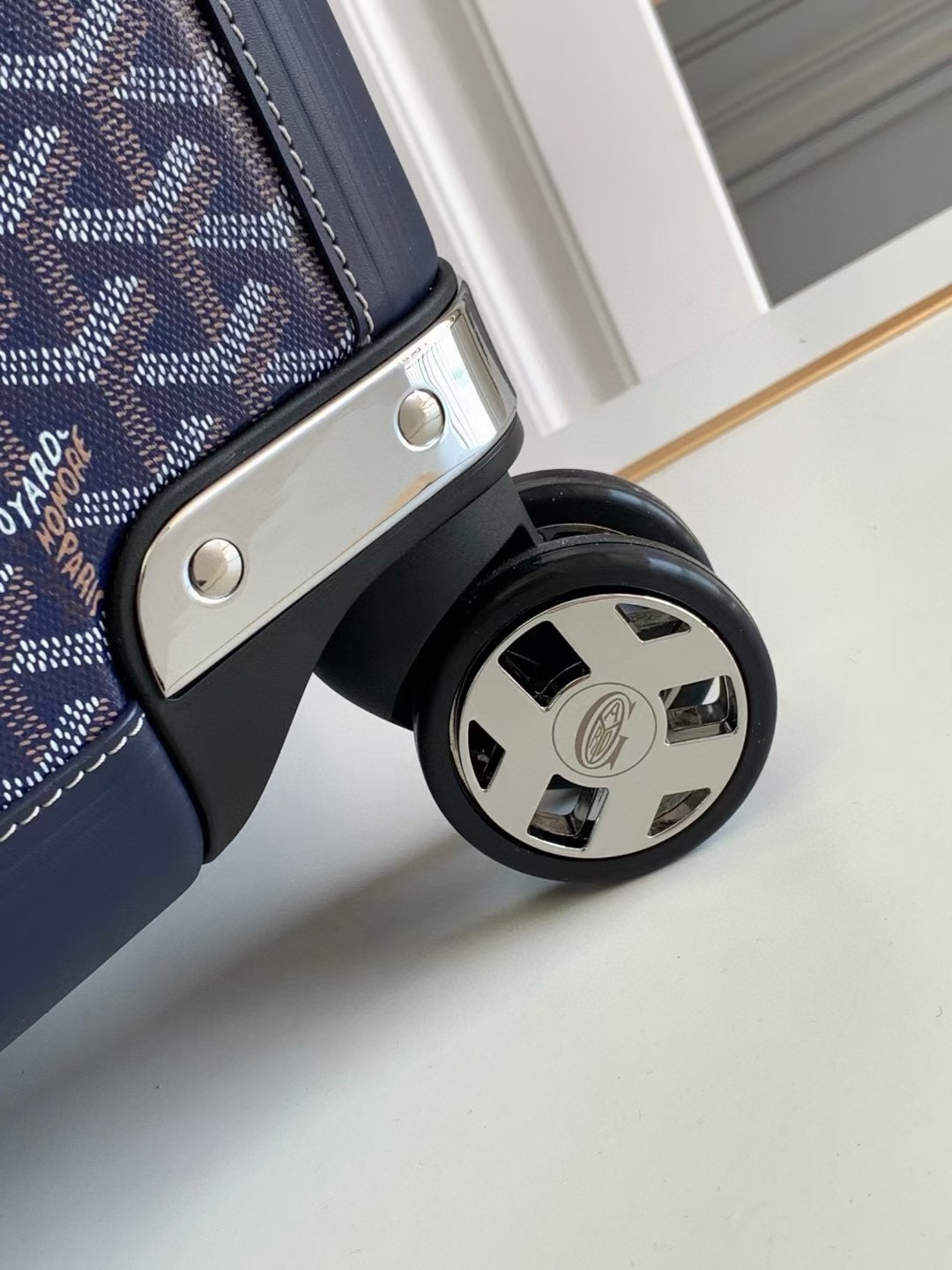 Goyard suitcase Navy travel Navy Goyardine