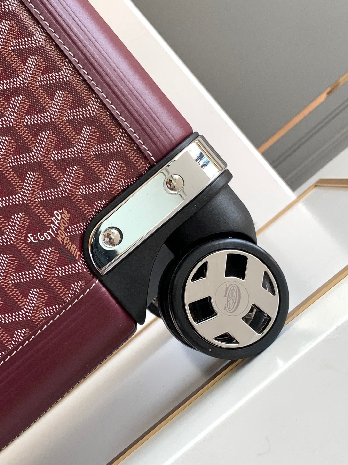 Goyard Rolling Trunk Burgundy Standard travel