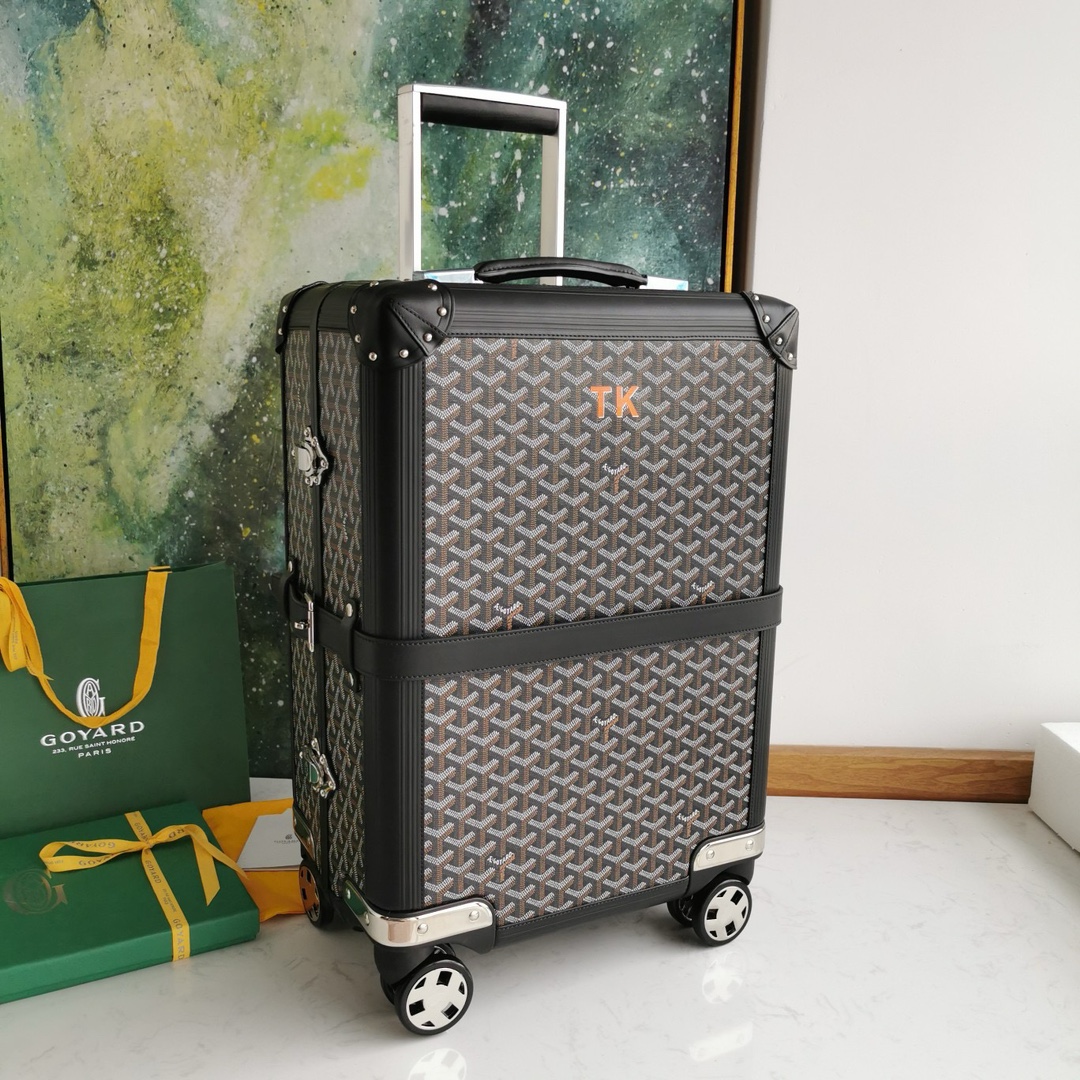Goyard Top-Class Traveler Boarding Box: Handmade Luxury in Steel Gold