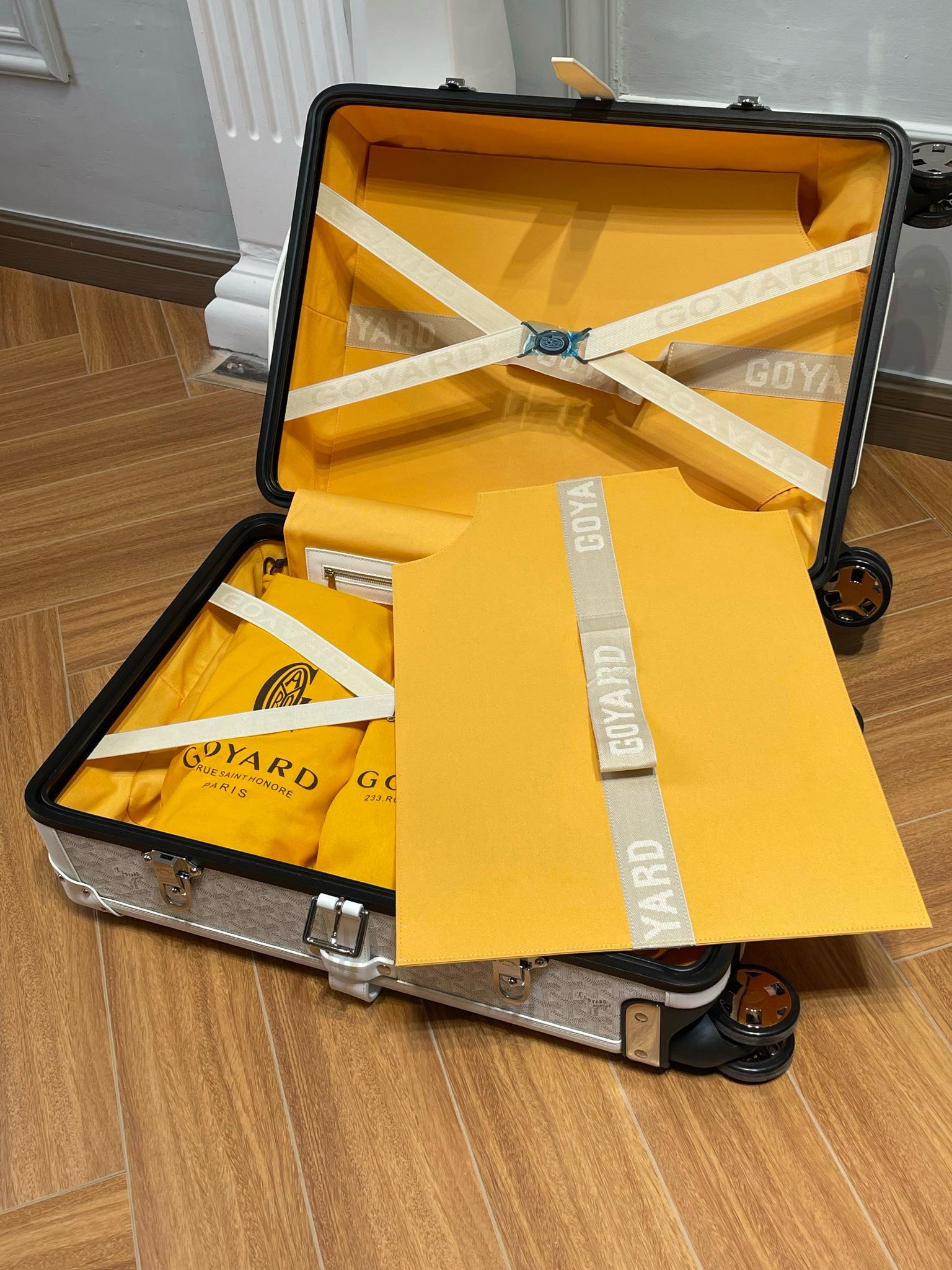 Goyard Goya Top-Class Traveler Boarding Box: Handmade, High-Quality, Classic Design - 图片 7