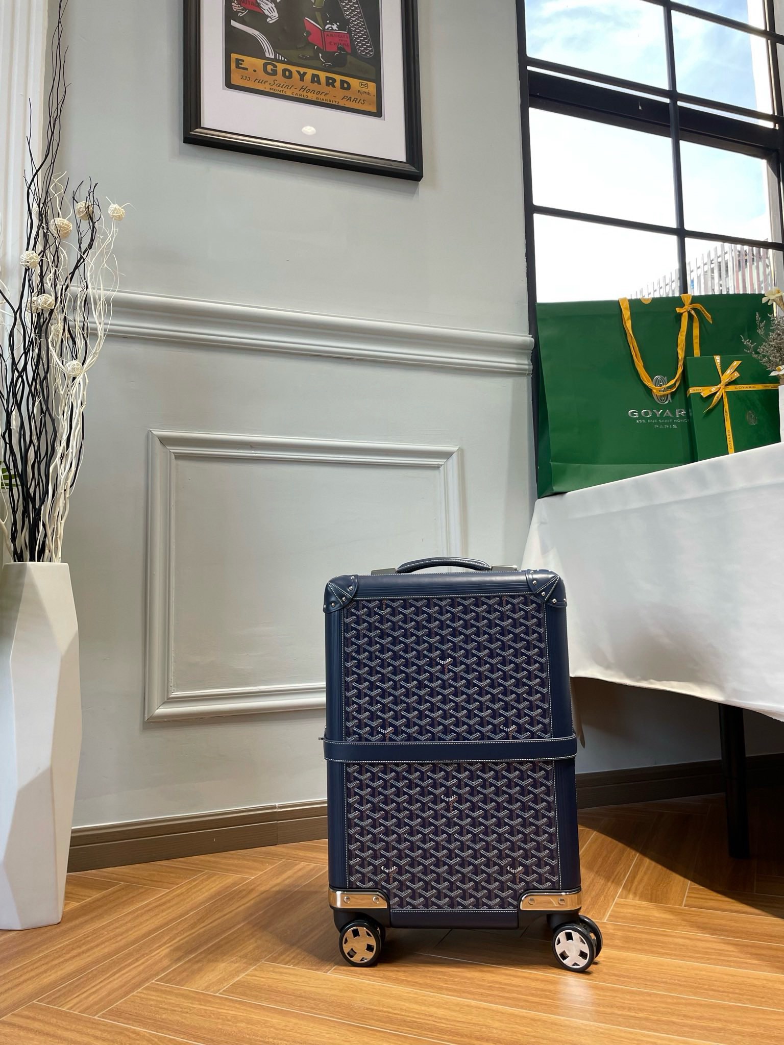 Goyard Top-Class Traveler’s Boarding Box: Handmade Luxury in Classic Heritage