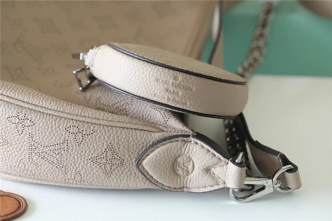 BAIA MM Handbag - Bag 4
