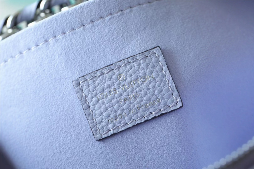 BAIA Medium Handbag - Bag 8