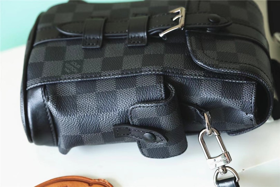 LV men's bag mini backpack series Autumn and winter new NANO CHRISTOPHER handbag This Nano Christopher handbag cleverly condenses the essence of