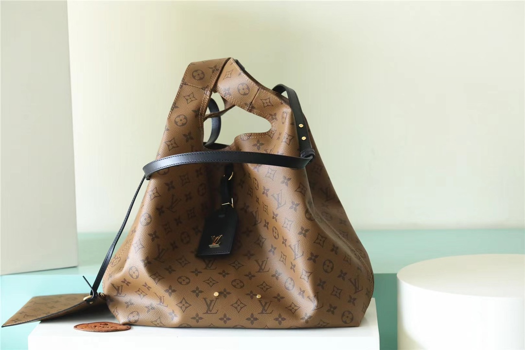 Louis Vuitton 23New product version first release