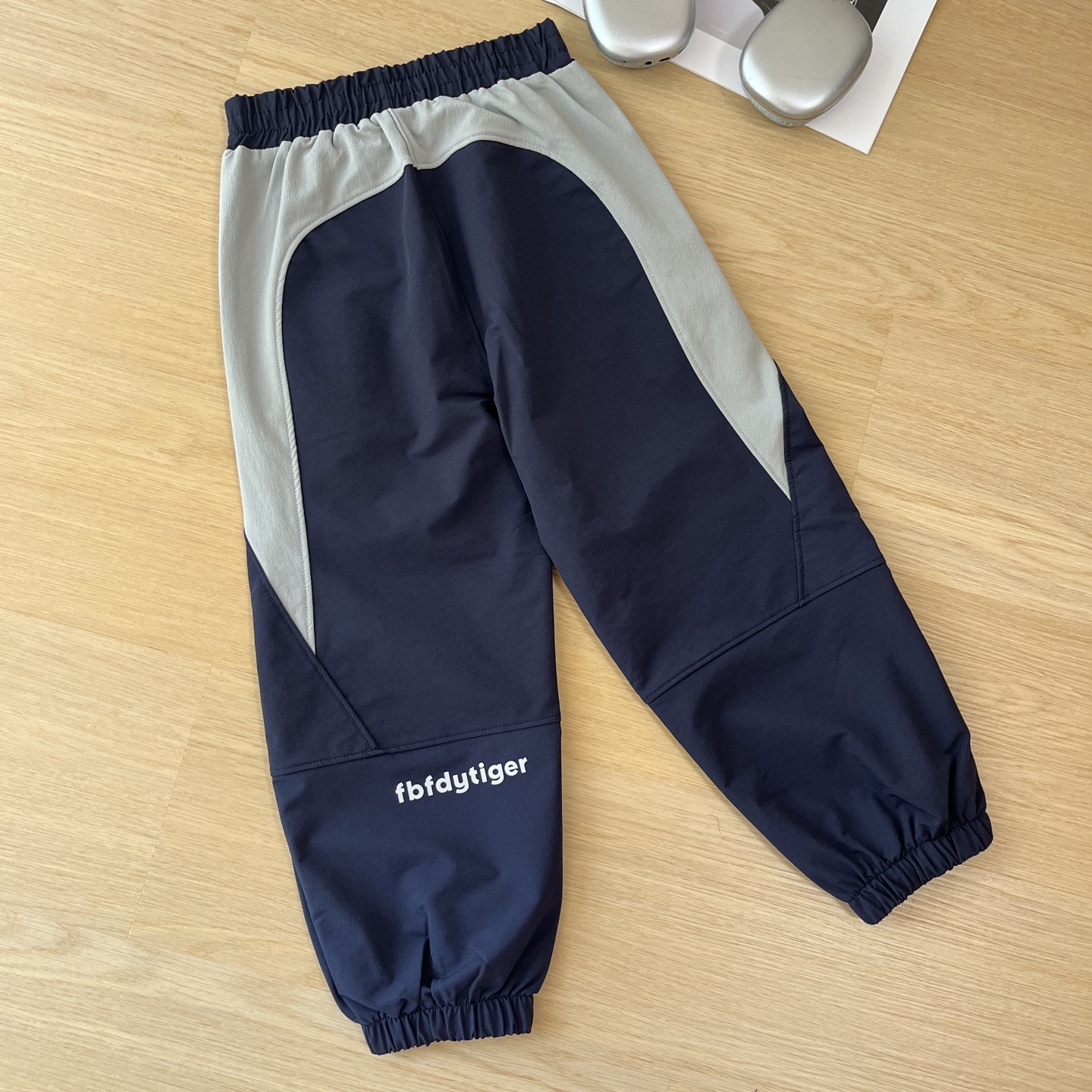 Stylish P126 Design with Reflective Stamp for Cool Outdoor Exercise - 图片 6