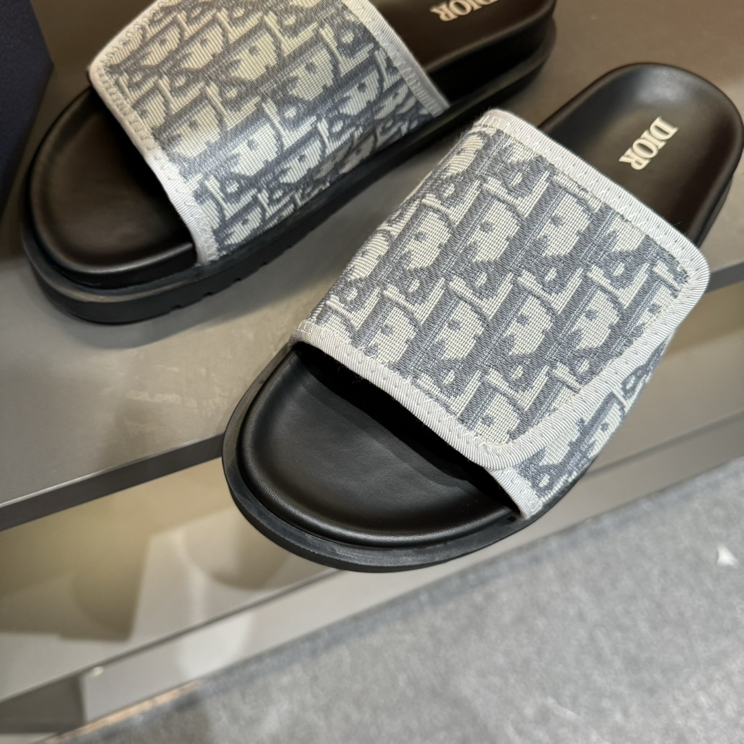 [DIOR] P: Talla: 38-45 Chanclas de verano para hombre de alta gama Dior, con empeine electrobordado 