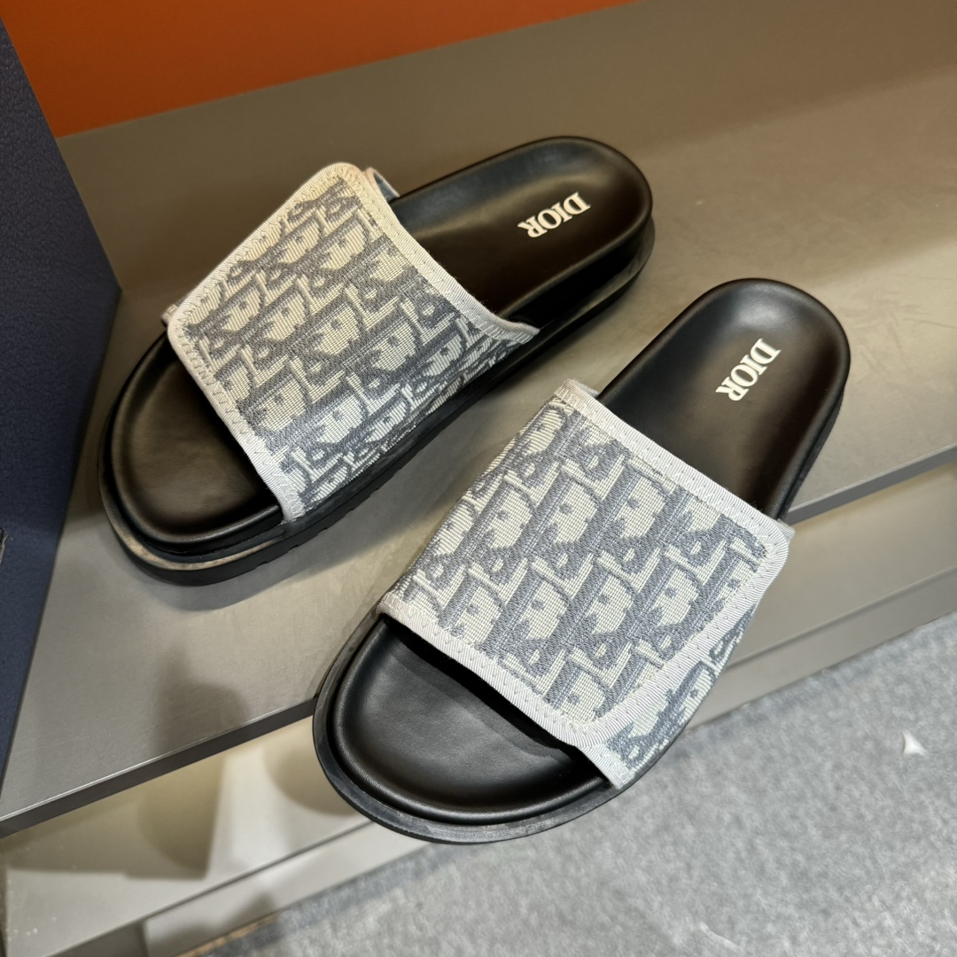 [DIOR] P: Talla: 38-45 Chanclas de verano para hombre de alta gama Dior, con empeine electrobordado 
