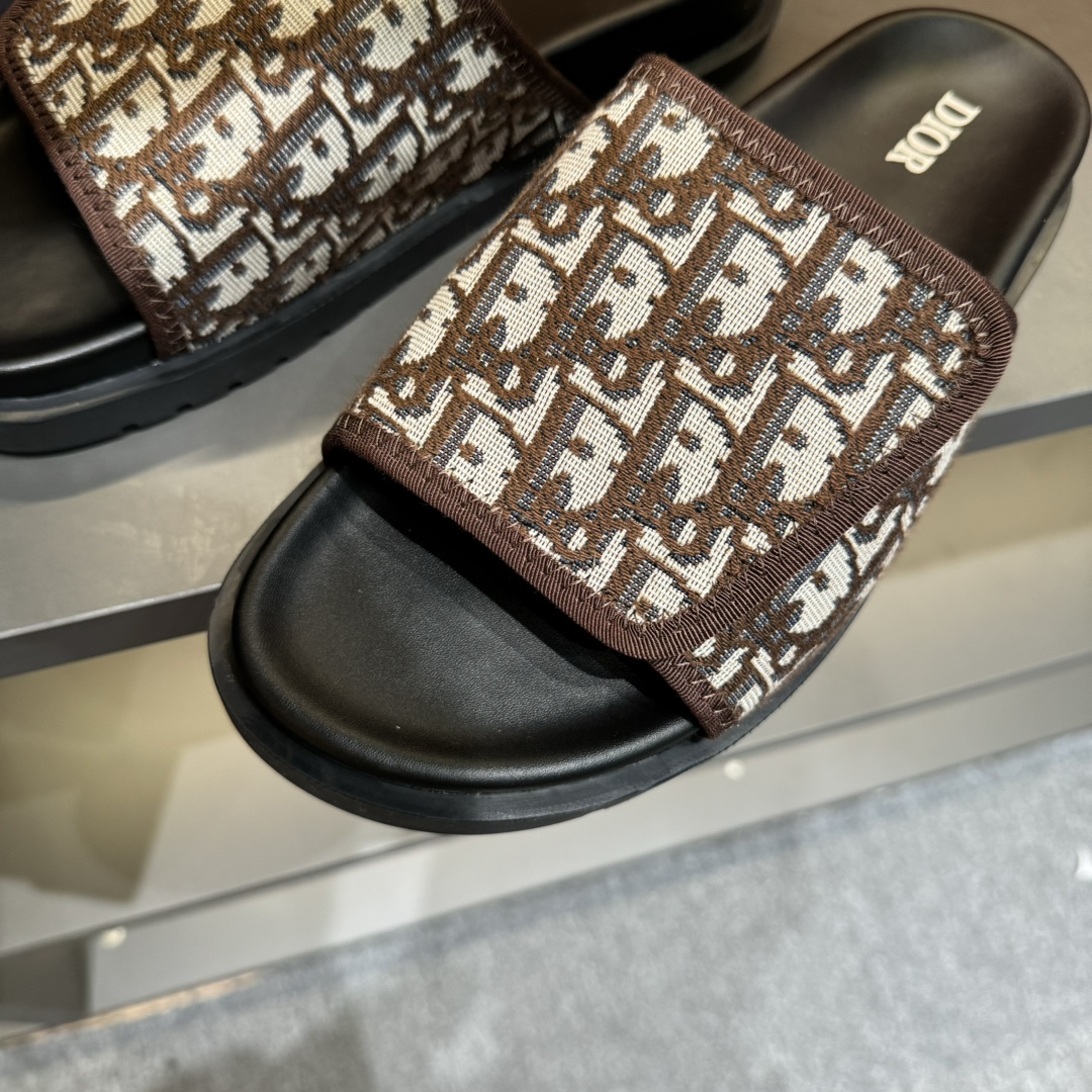 [DIOR] P: Talla: 38-45 Chanclas de verano para hombre de alta gama Dior, con empeine electrobordado 