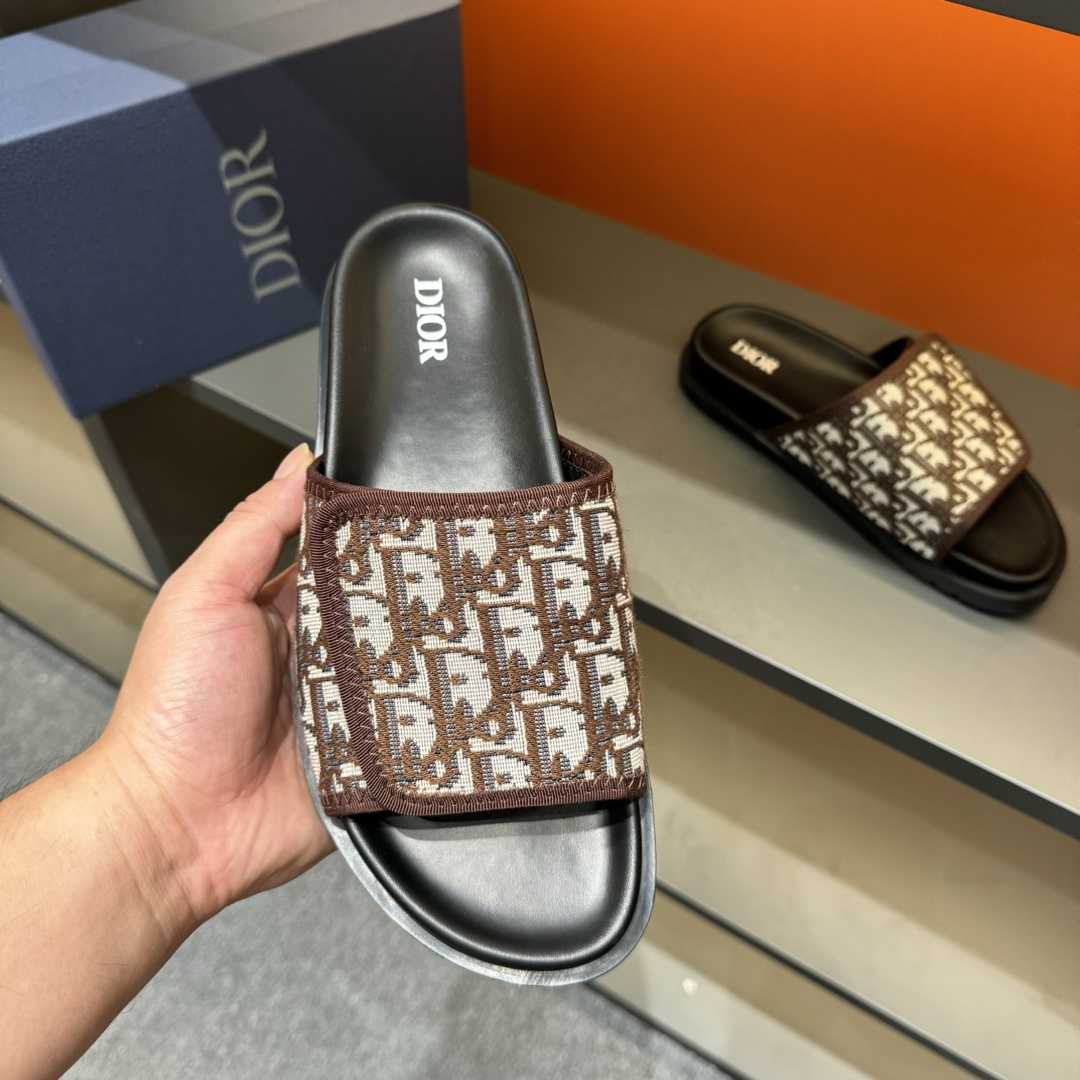 [DIOR] P: Talla: 38-45 Chanclas de verano para hombre de alta gama Dior, con empeine electrobordado 