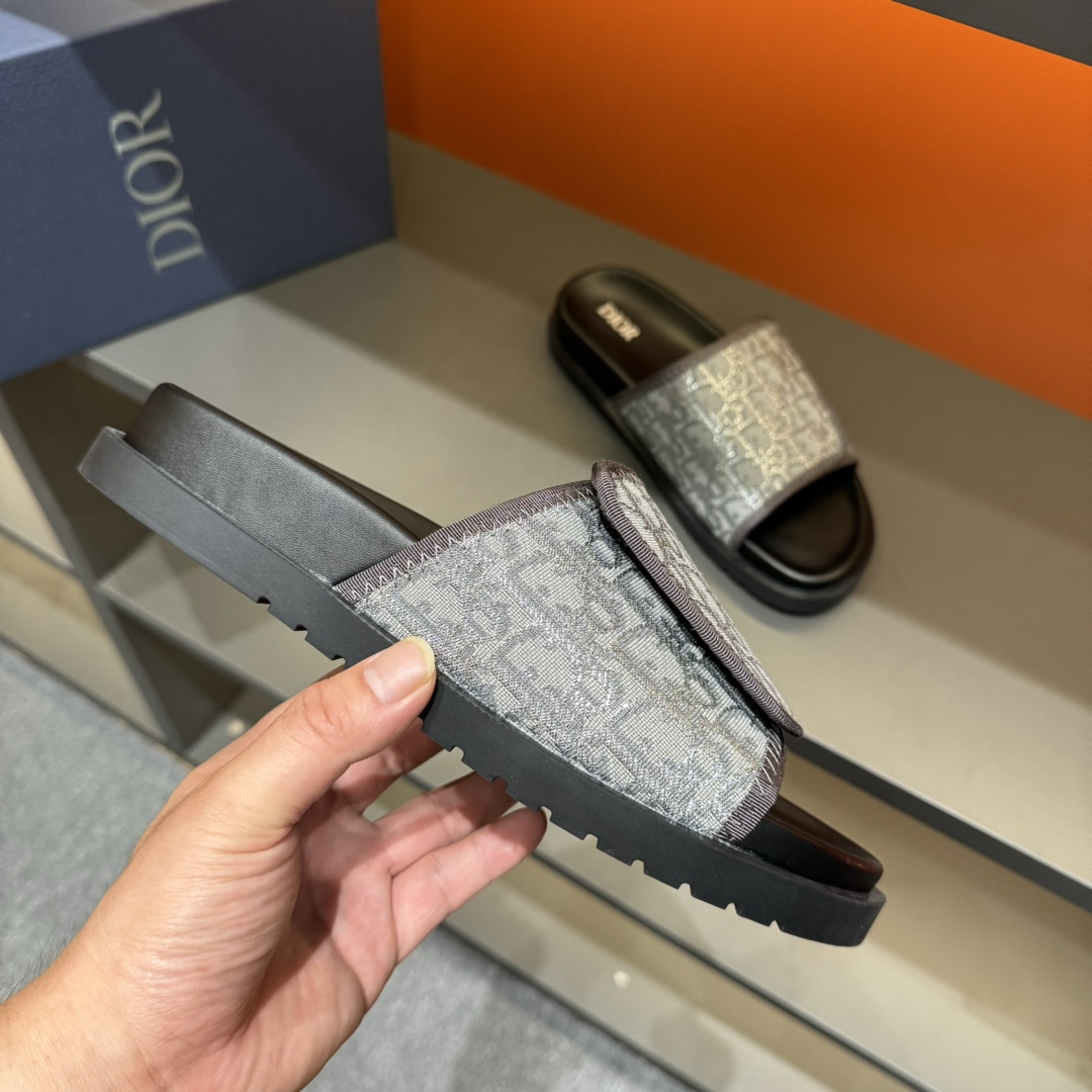 [DIOR] P: Talla: 38-45 Chanclas de verano para hombre de alta gama Dior, con empeine electrobordado 
