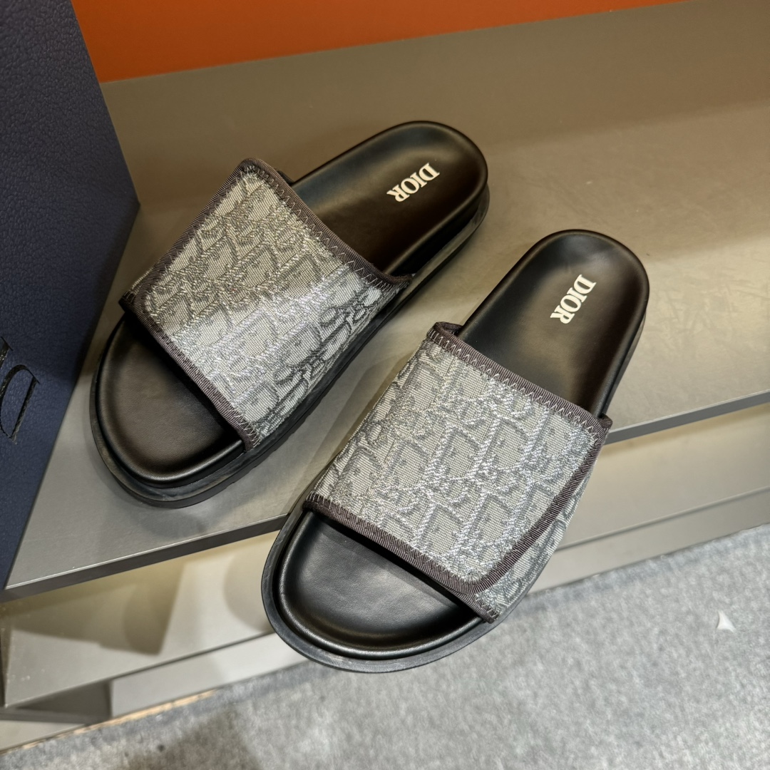 [DIOR] P: Talla: 38-45 Chanclas de verano para hombre de alta gama Dior, con empeine electrobordado 