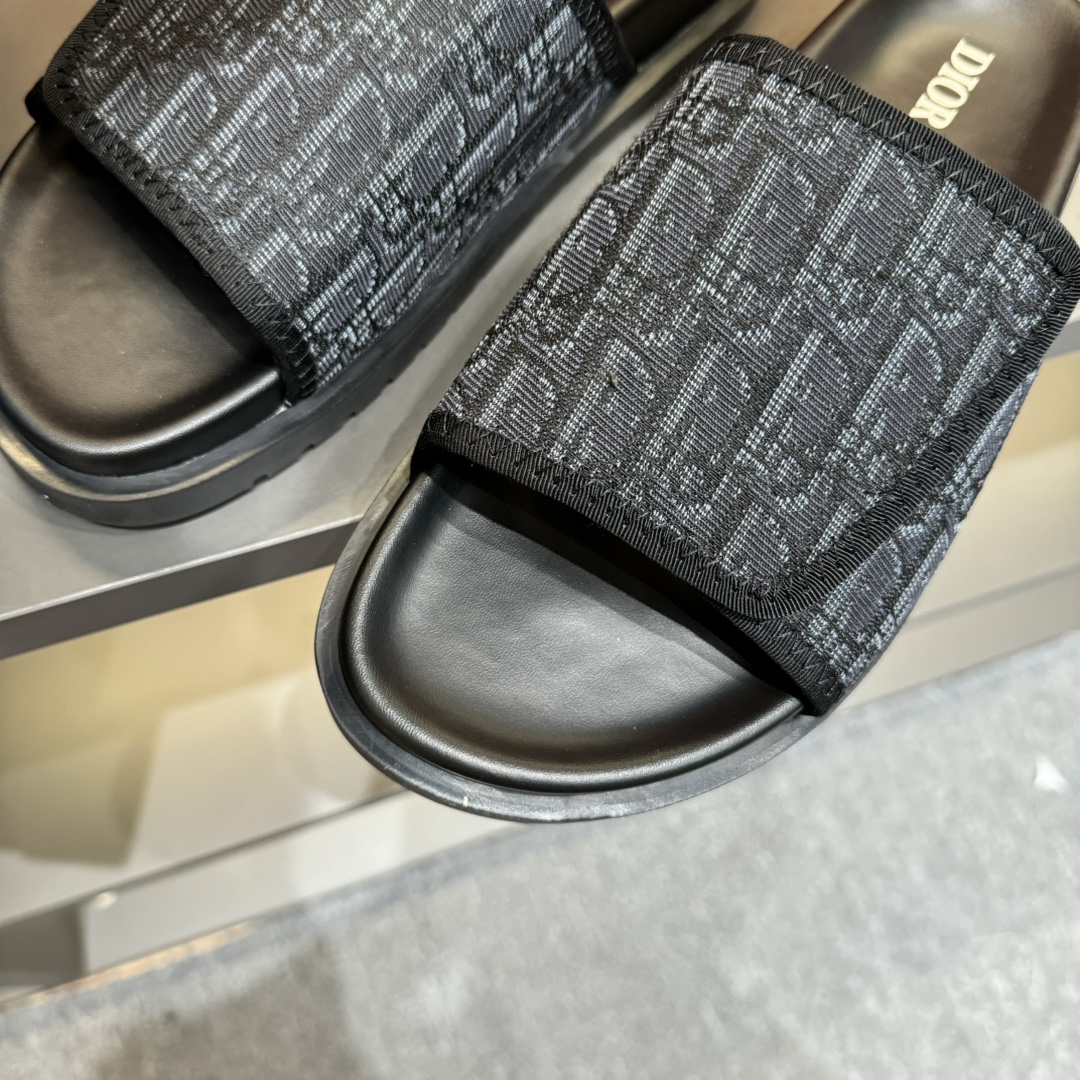 [DIOR] P: Talla: 38-45 Chanclas de verano para hombre de alta gama Dior, con empeine electrobordado 