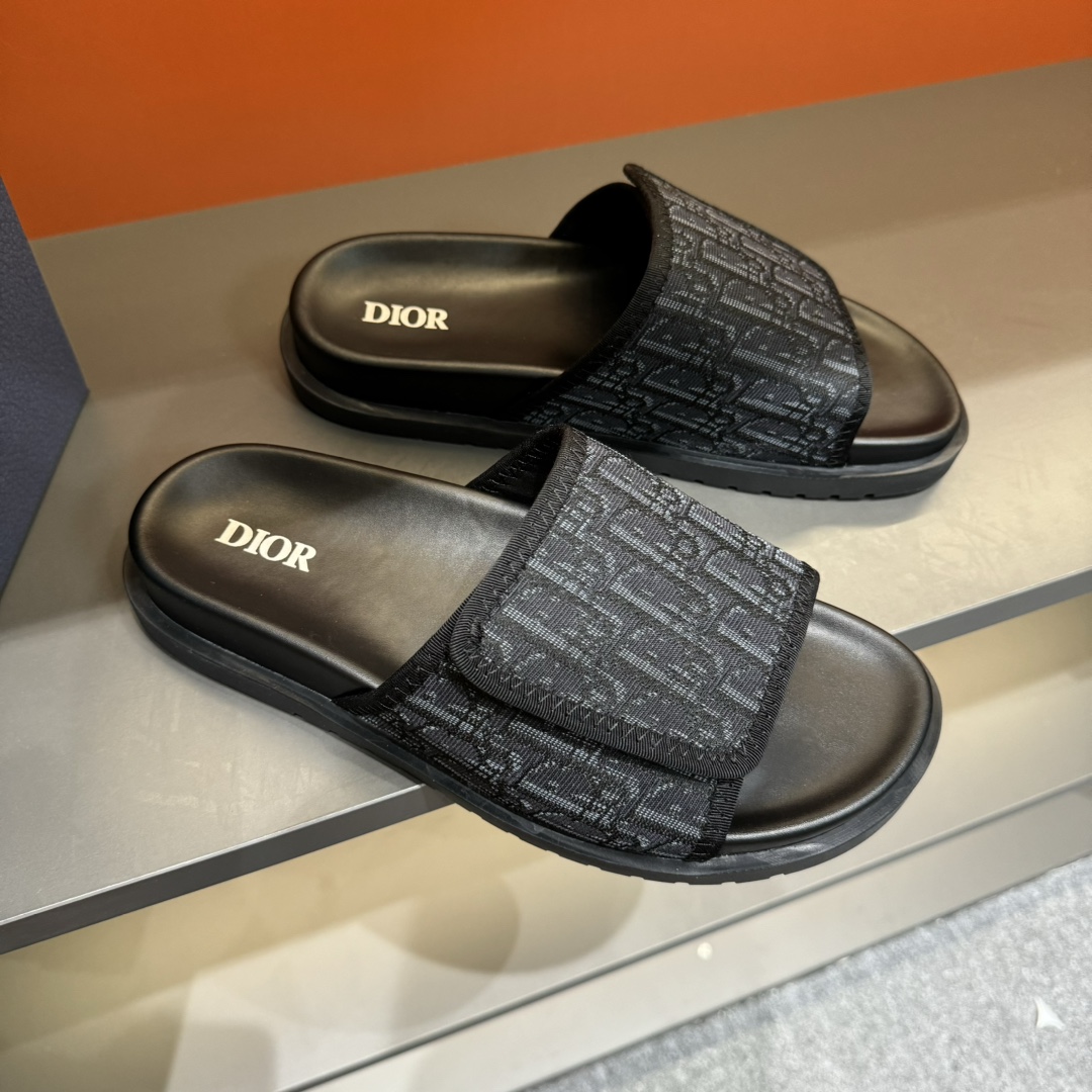 [DIOR] P: Talla: 38-45 Chanclas de verano para hombre de alta gama Dior, con empeine electrobordado 