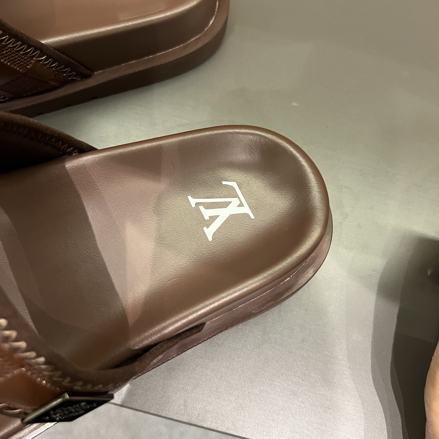 Louis Vuitton Men's Summer Brown Sandals, Classic Design, Comfortable Slides 10 i1747027868445 9234 0 8