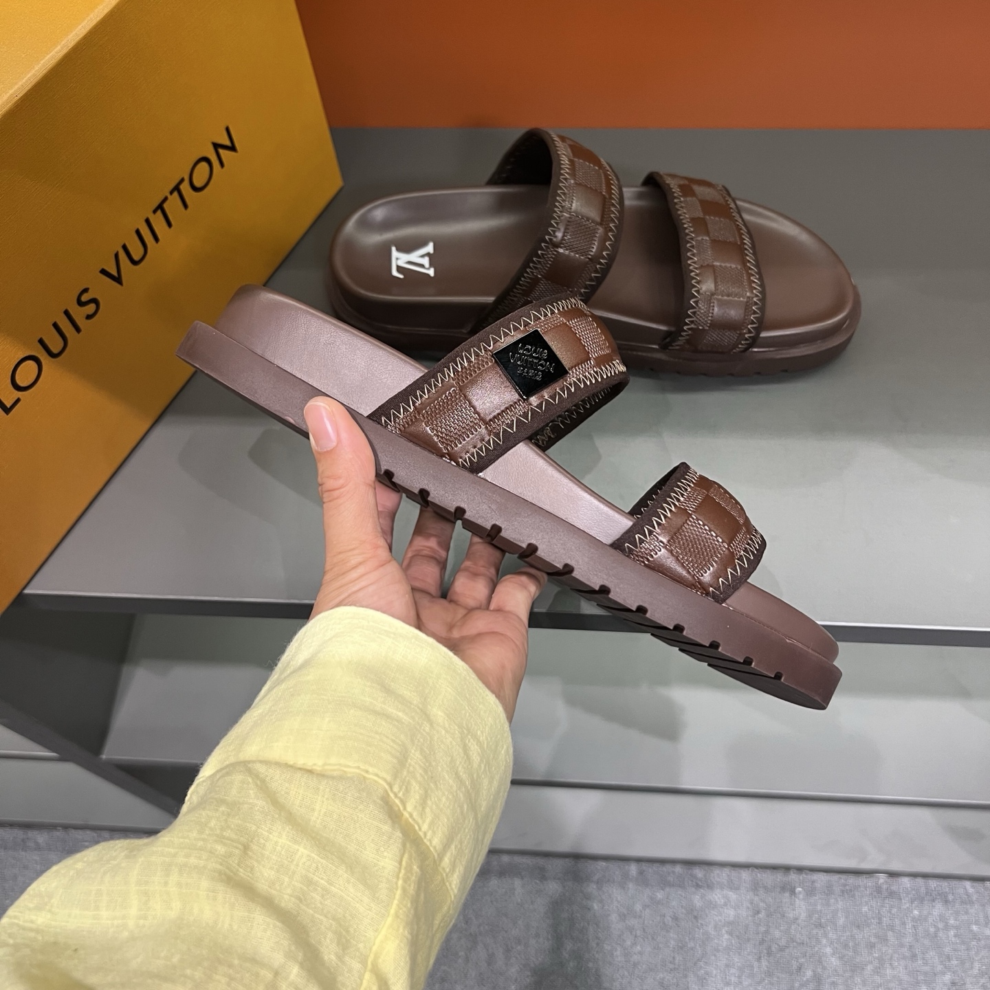 Louis Vuitton Men's Summer Brown Sandals, Classic Design, Comfortable Slides 6 i1747027868531 9455 0 4