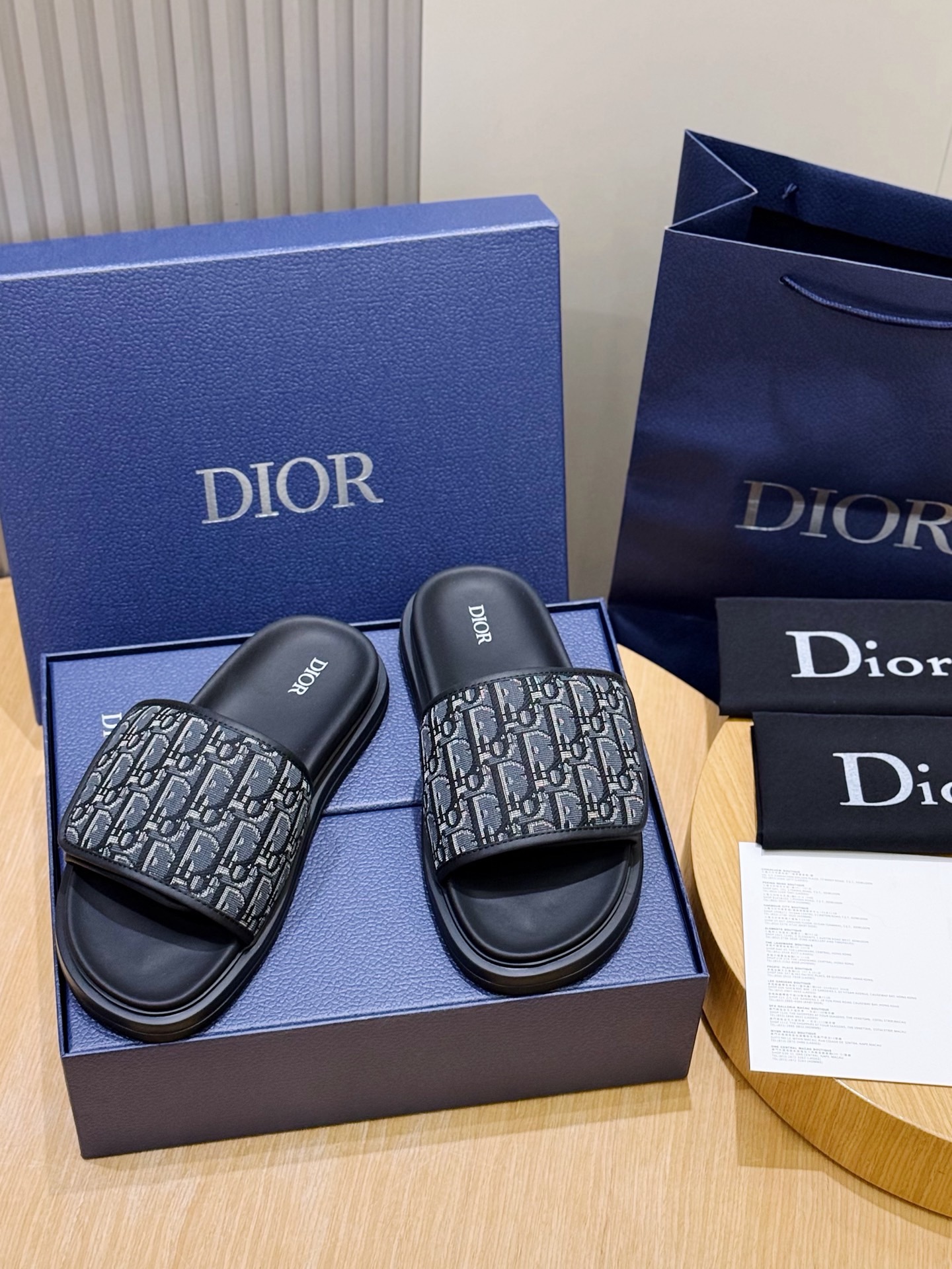 Шлёпанцы Dior