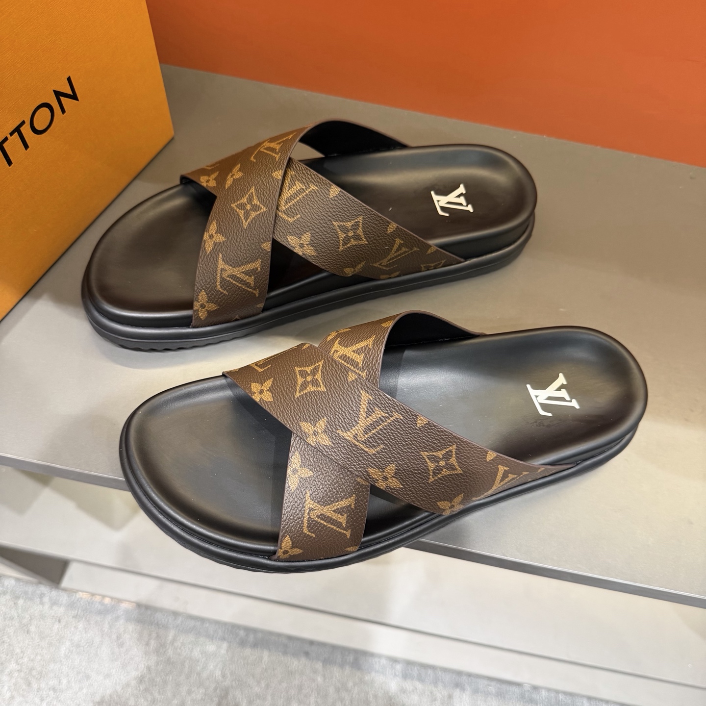 路易威登 Louis Vuitton 经典高奢皮鞋鞋履 #j_Gg 4