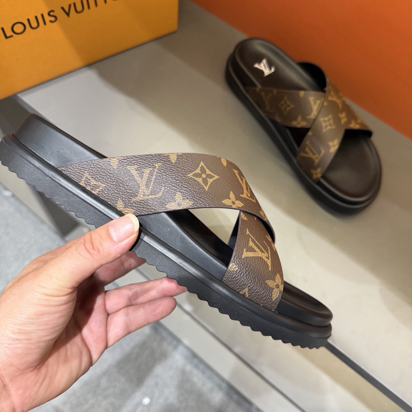路易威登 Louis Vuitton 经典高奢皮鞋鞋履 #j_Gg 7