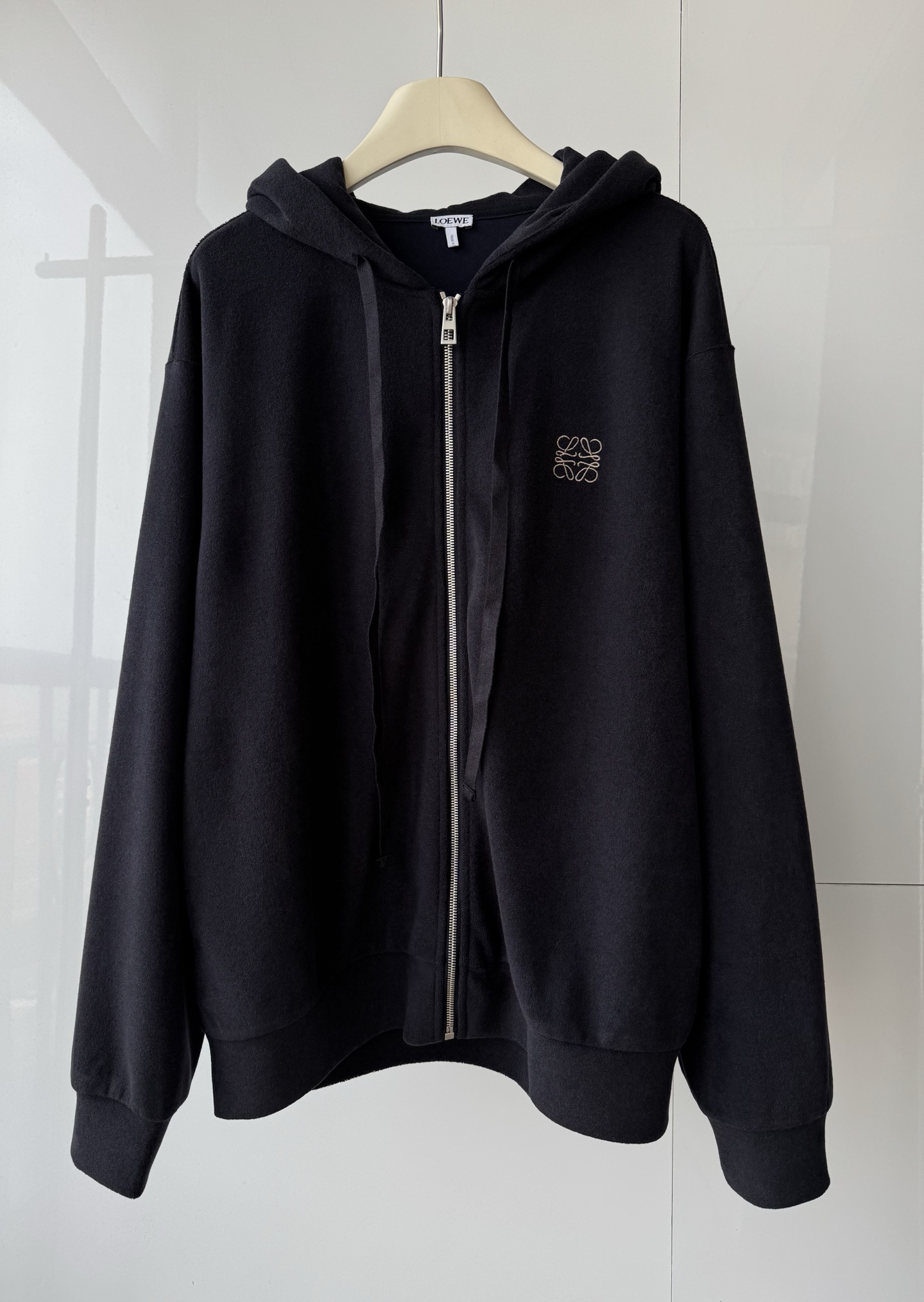 NO:660801,L0EWE new casual zipper hooded jacket, soft towel fabric, chest logo embroidery, customized hardware, same style for men and women, casual and versatile SMLXL, Loewe-clothing, loewe, jackets & coats, hats,  19860909L0EWE 新款休闲拉链连帽外套 柔软毛巾面料 胸前logo刺绣 定做五金 男女同款 休闲百搭 SMLXL,罗意威-服装,loewe,jackets & coats,hats, ,Women's clothing