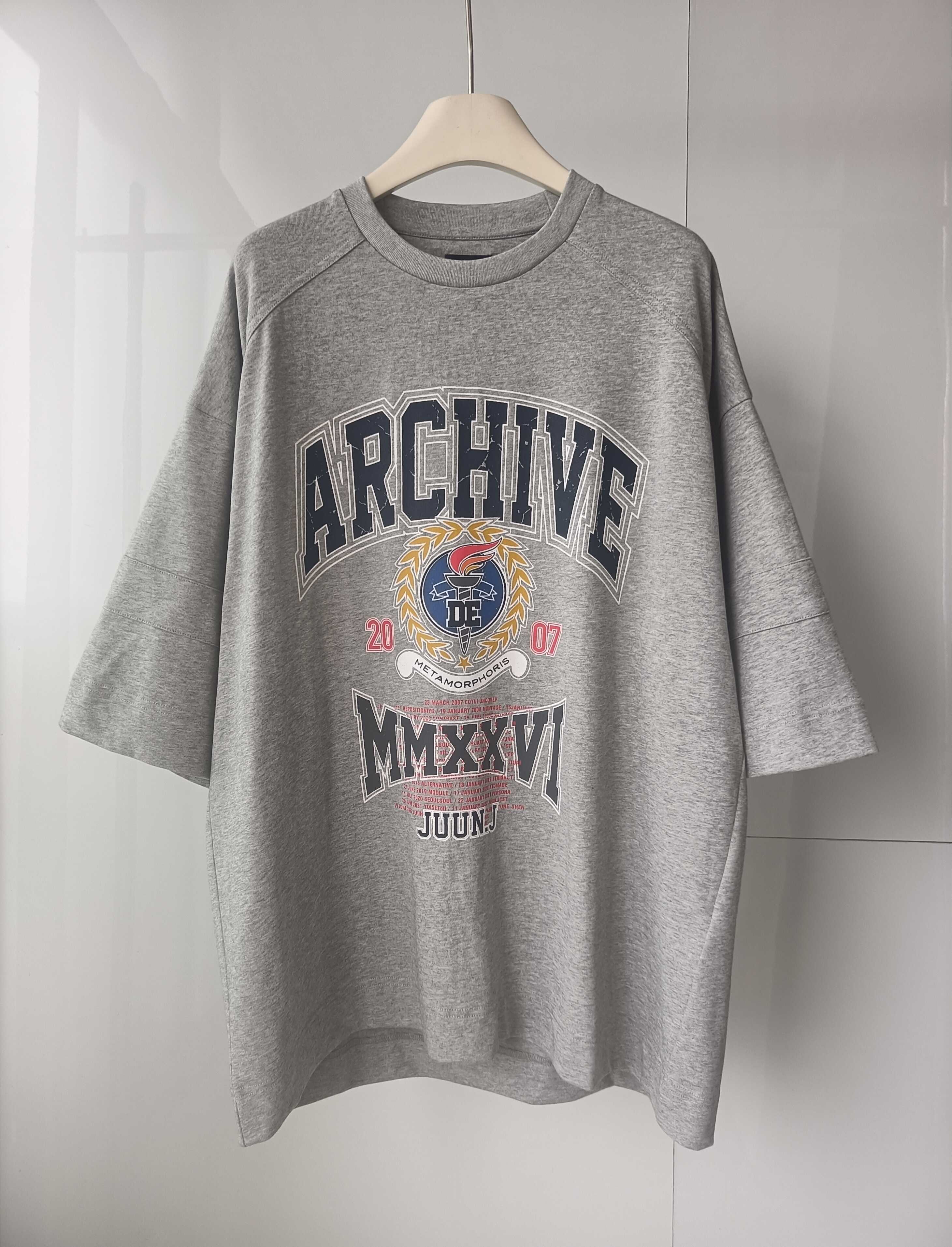 NO:786623,JUUN.J's new oversized ultra-wide version pure cotton round neck short sleeves. Classic raglan splicing design shows the brand tone. Introduction English letter printing. Same style for men and women. SMLXL, men's clothing, versace, T-shirt,19860909JUUN.J新款oversized超阔版型纯棉圆领短袖 经典插肩拼接设计尽显品牌调性 简介英文字母印花 男女同款 SMLXL,男装,versace,T-shirt,,Women's clothing