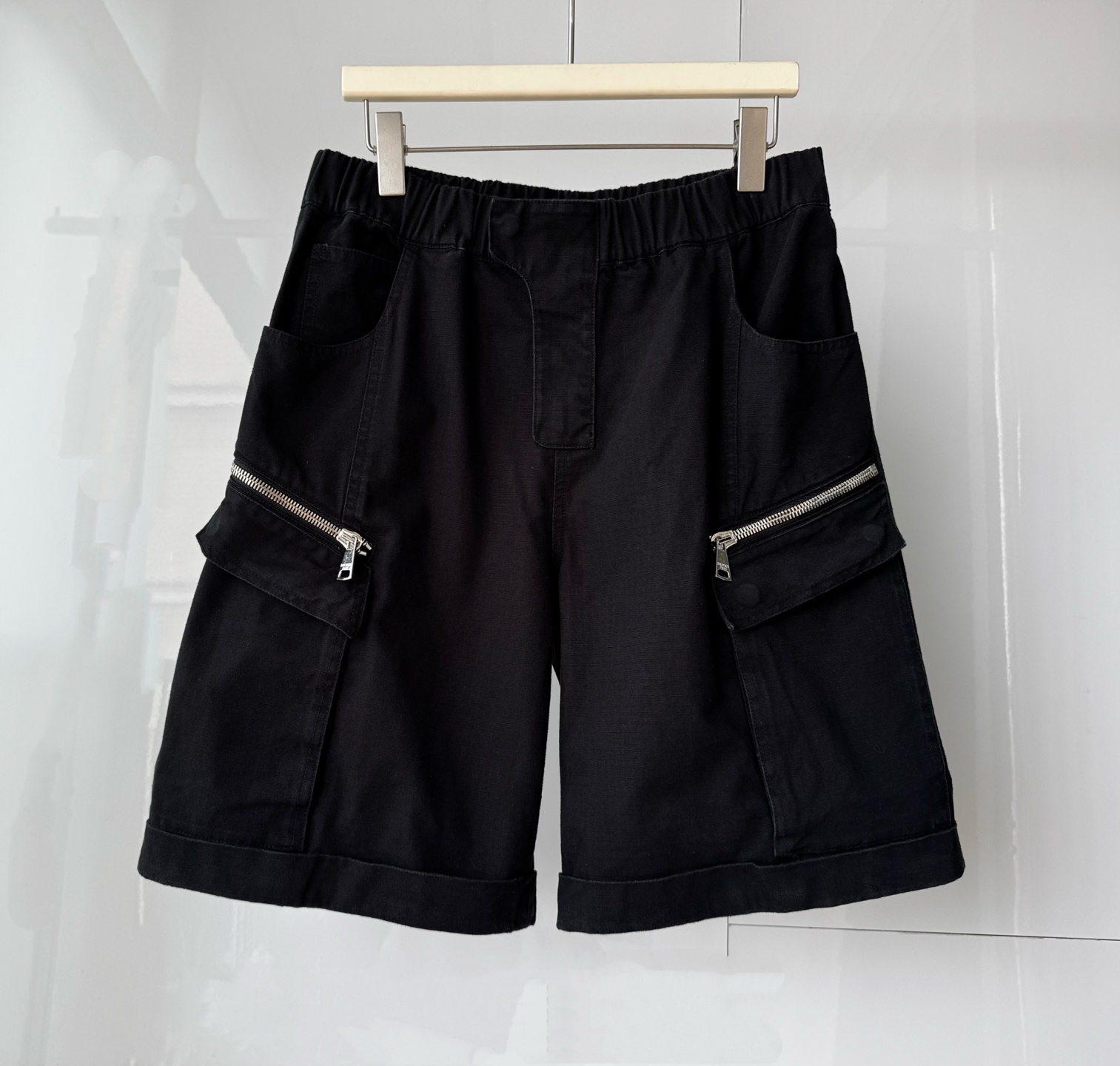 NO:864513,BALMAIN summer new style multi-pocket workwear functional shorts, custom-engraved hardware, loose and versatile SMLXL, Balmain-clothing, balmain, balmain, shorts,19860909巴尔曼 BALMAIN夏装新款多口袋工装机能短裤 定做刻字五金 宽松百搭 SMLXL,巴尔曼-服装,balmain,balmain,shorts,,Women's clothing
