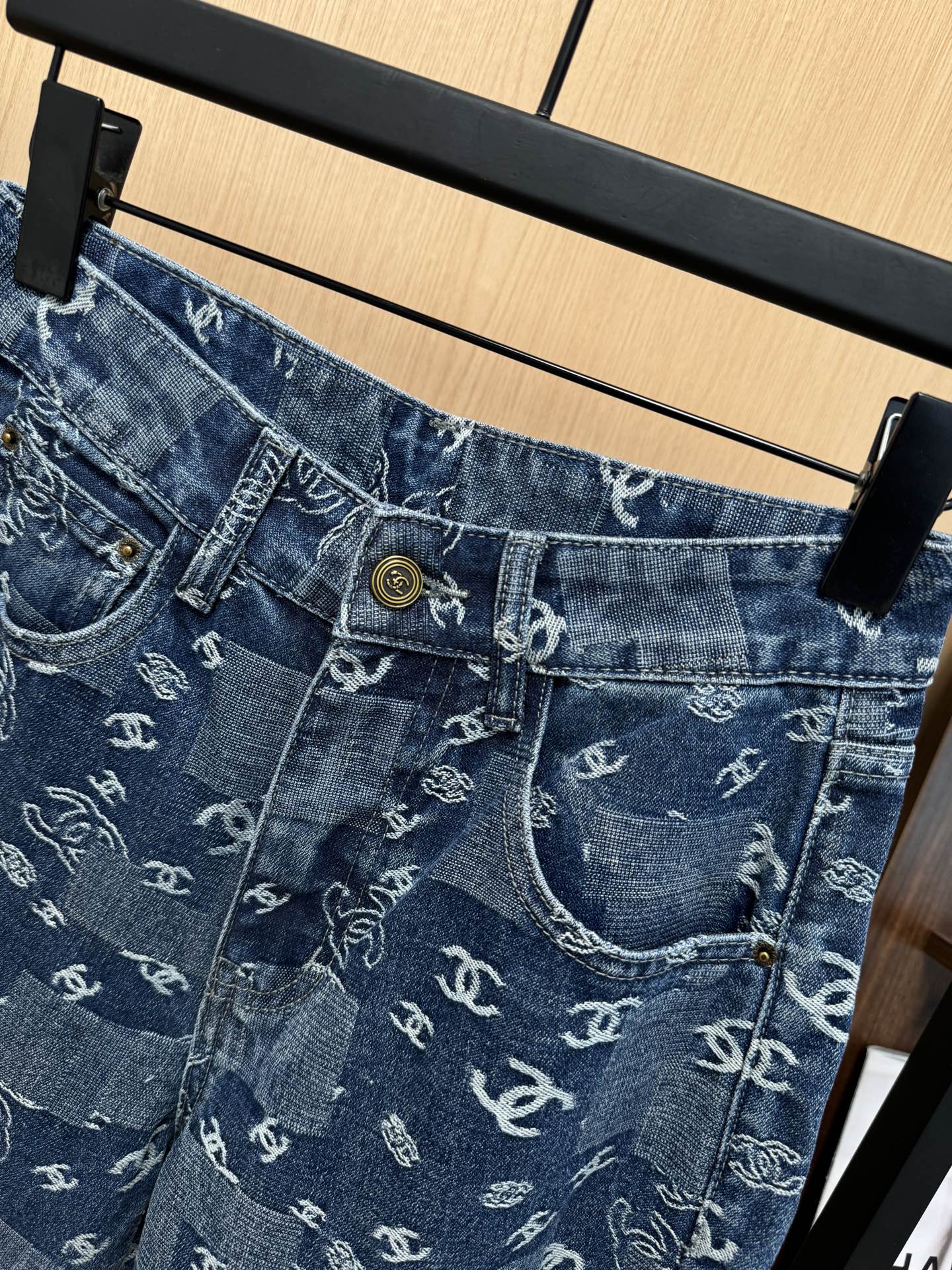 Chanel 25 New Denim Jacquard Straight-Leg Pants with Logo Pattern 10 i1759391771761 3706 0 6