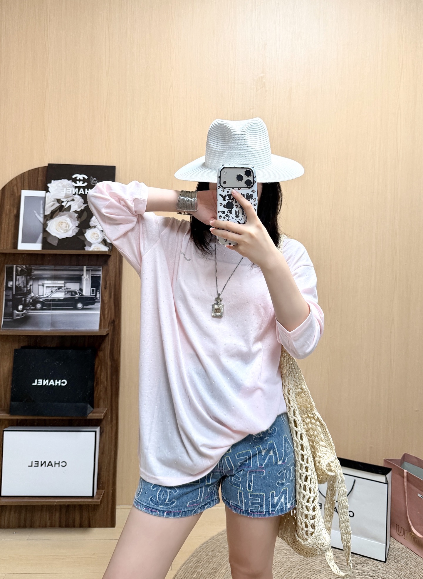 NO:958805,,,19860909,,,Women's clothing