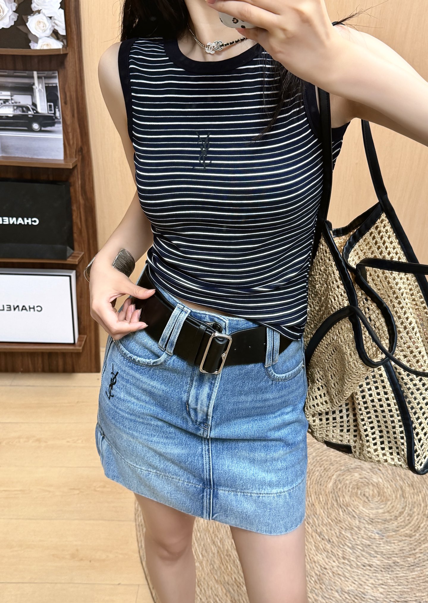 NO:900084,,,19860909,,,Women's clothing