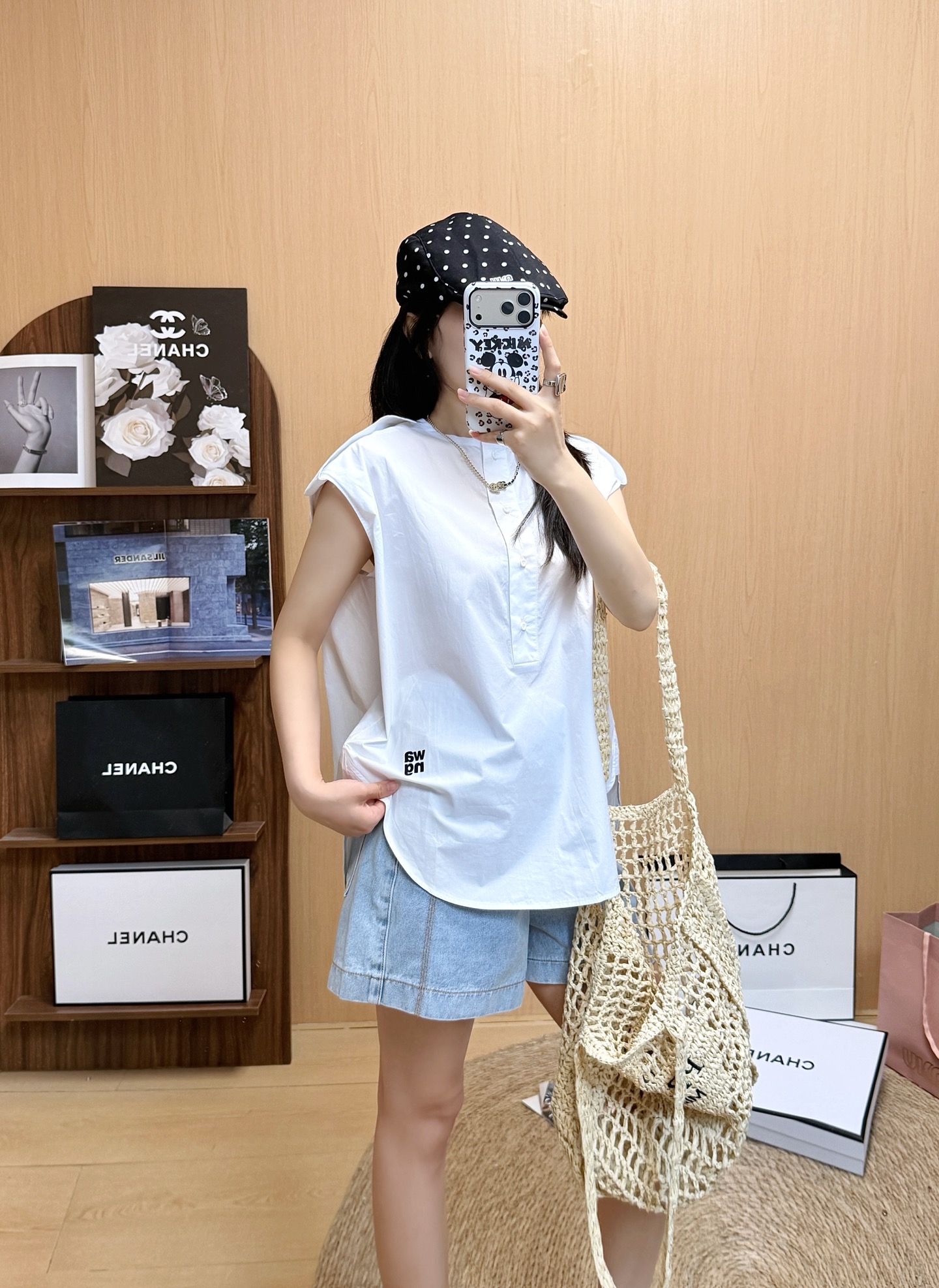 NO:900041,,,19860909,,,Women's clothing