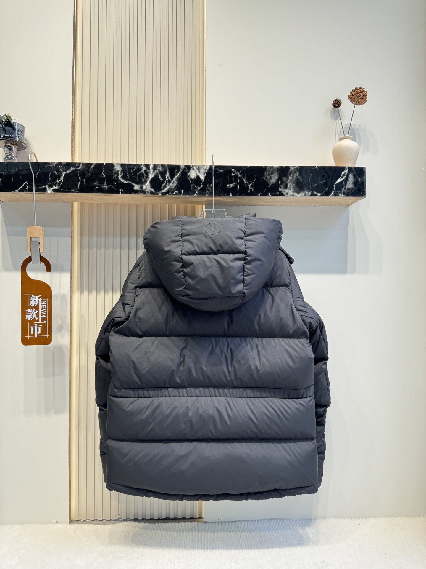 Lululemon Wunder Puff jacket everyday dark gray yoga