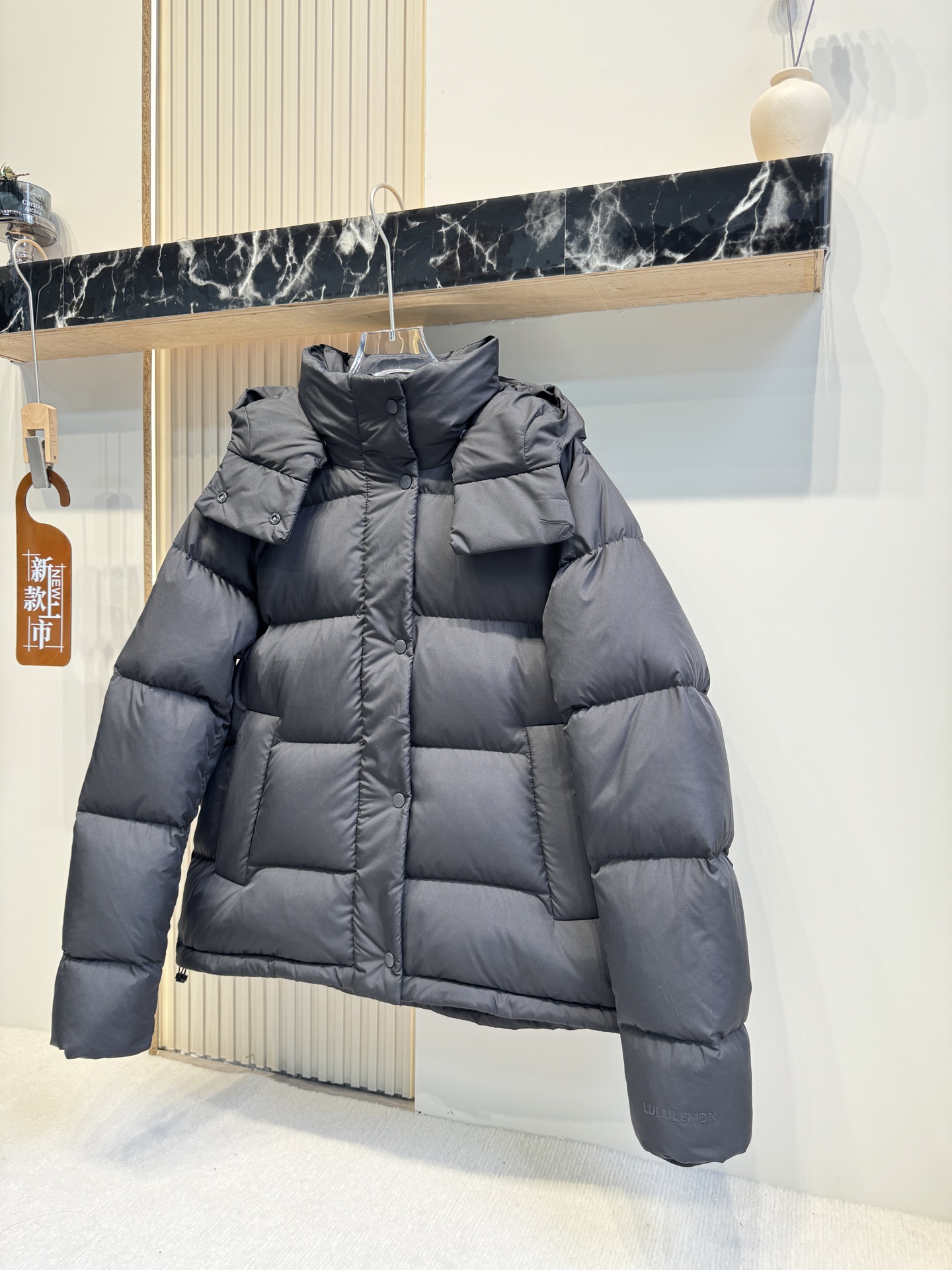 Lululemon Wunder Puff jacket everyday dark gray yoga